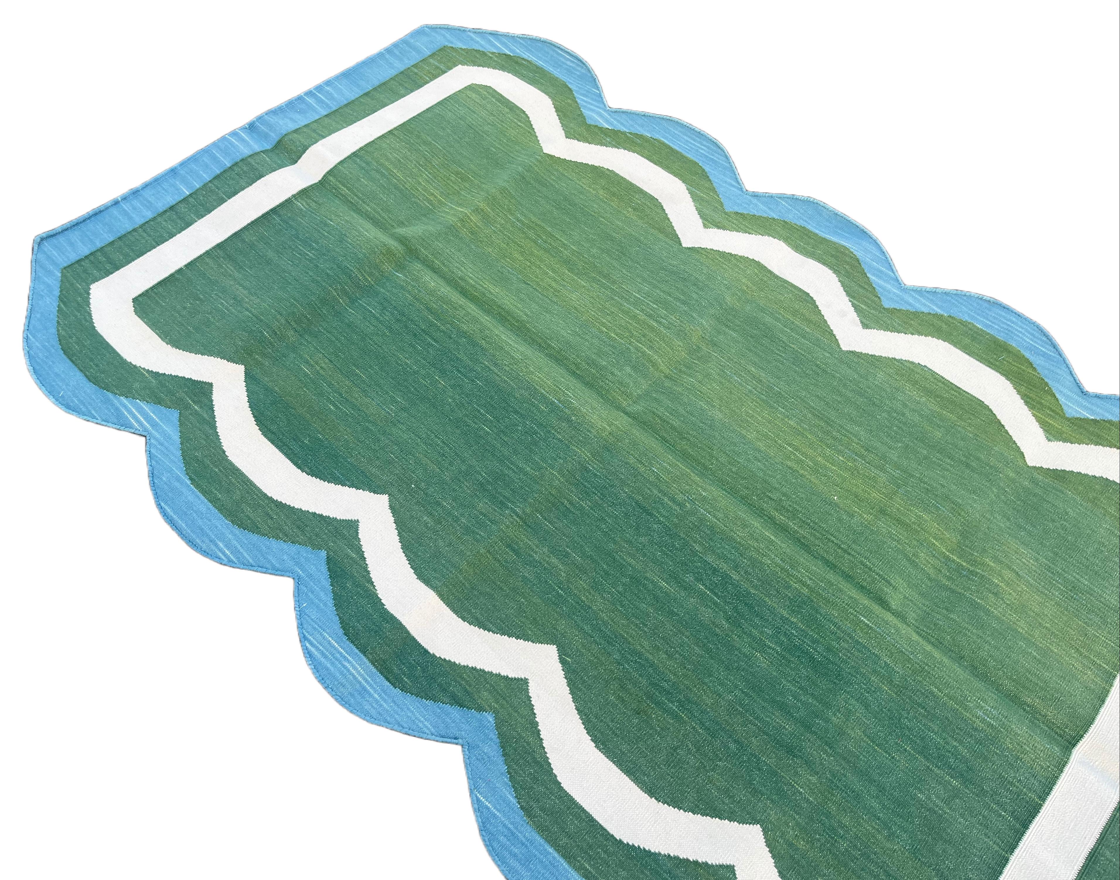 Hand-Woven Handmade Cotton Area Flat Weave Rug, 3x5 Green And Blue Scalloped Kilim Dhurrie For Sale