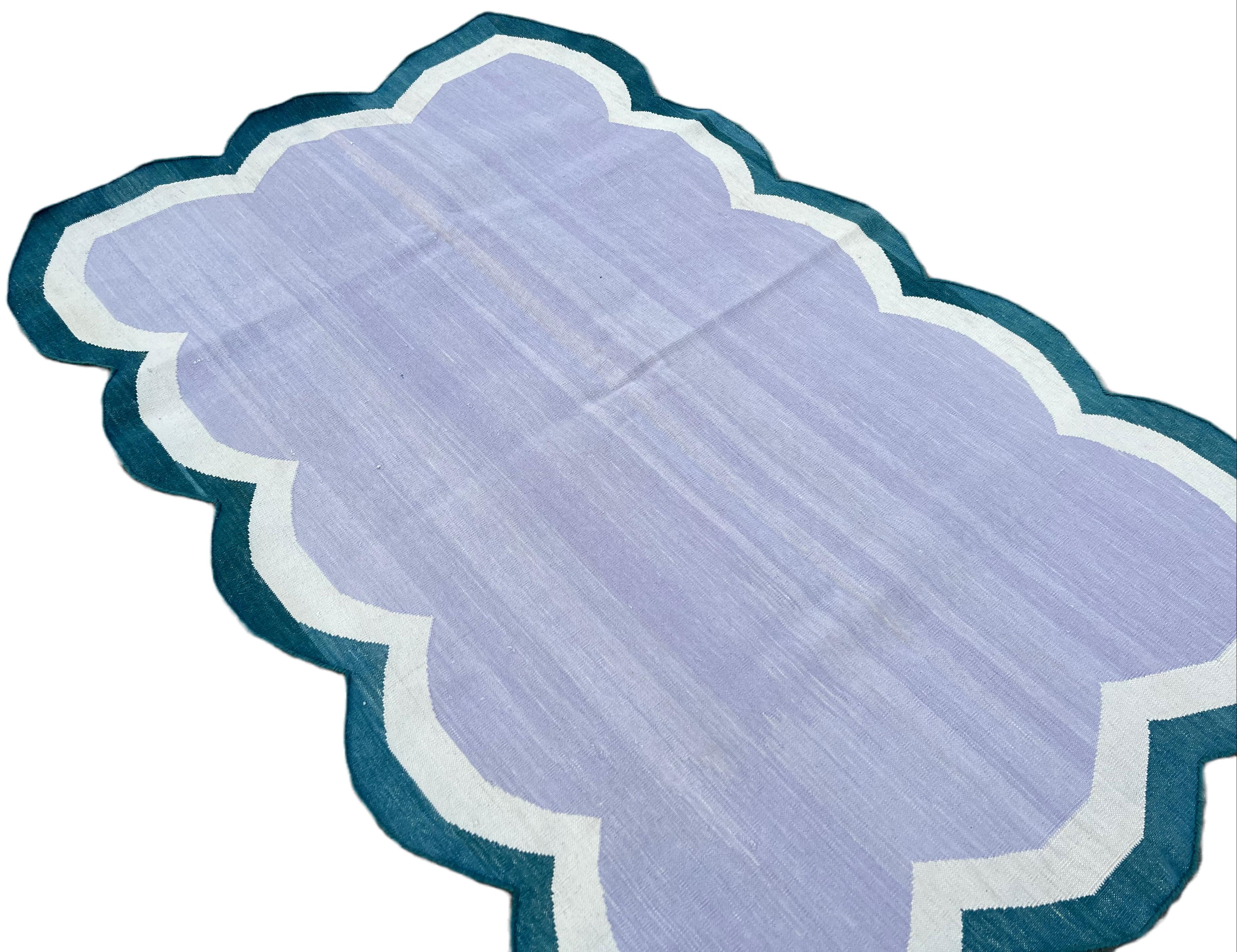 Contemporary Handmade Cotton Area Flat Weave Rug, 3x5 Lavender And Blue Scallop Kilim Dhurrie For Sale