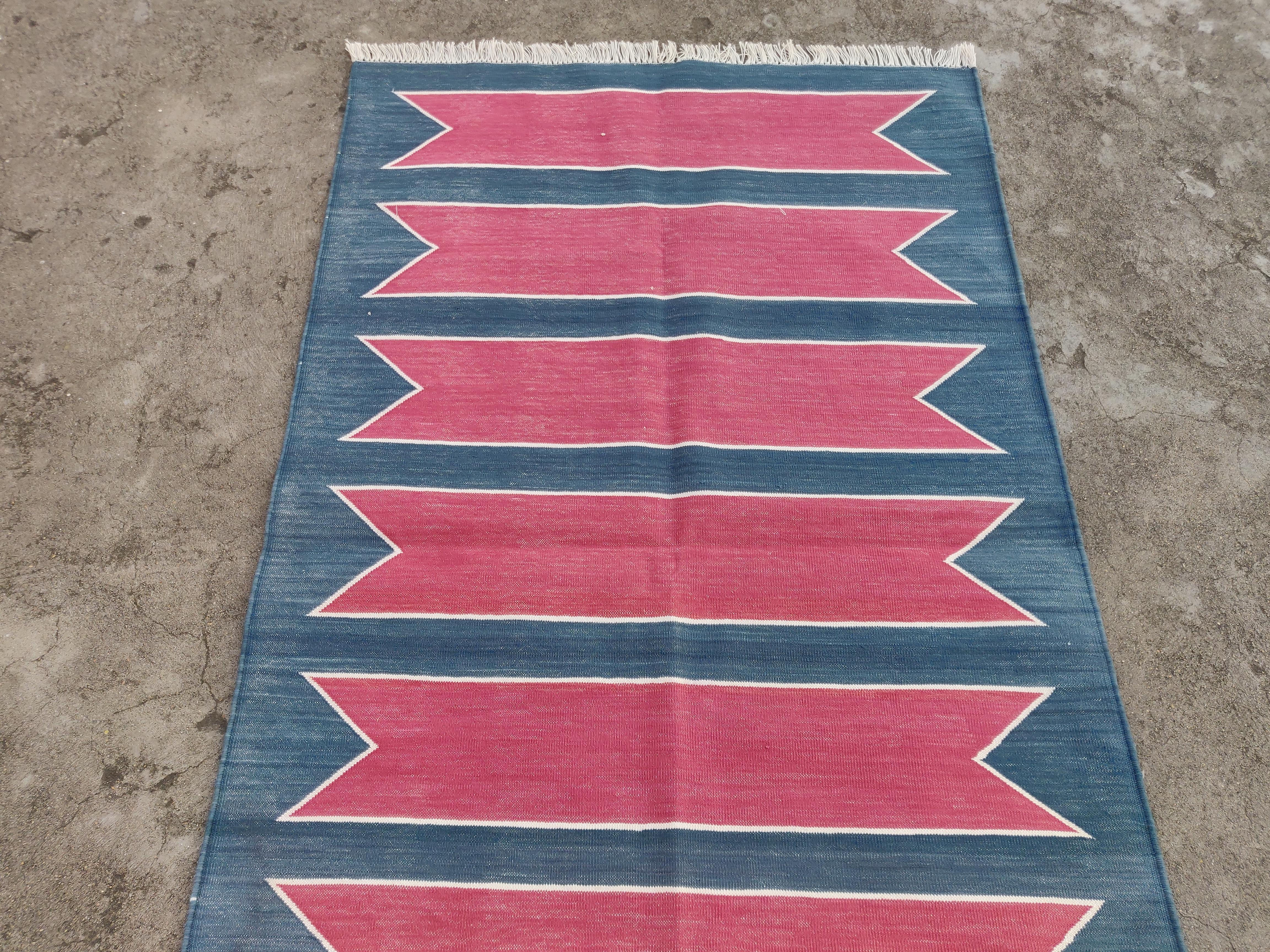 Contemporary Handmade Cotton Area Flat Weave Rug, 3x5 Pink And Blue Striped Indian Dhurrie For Sale