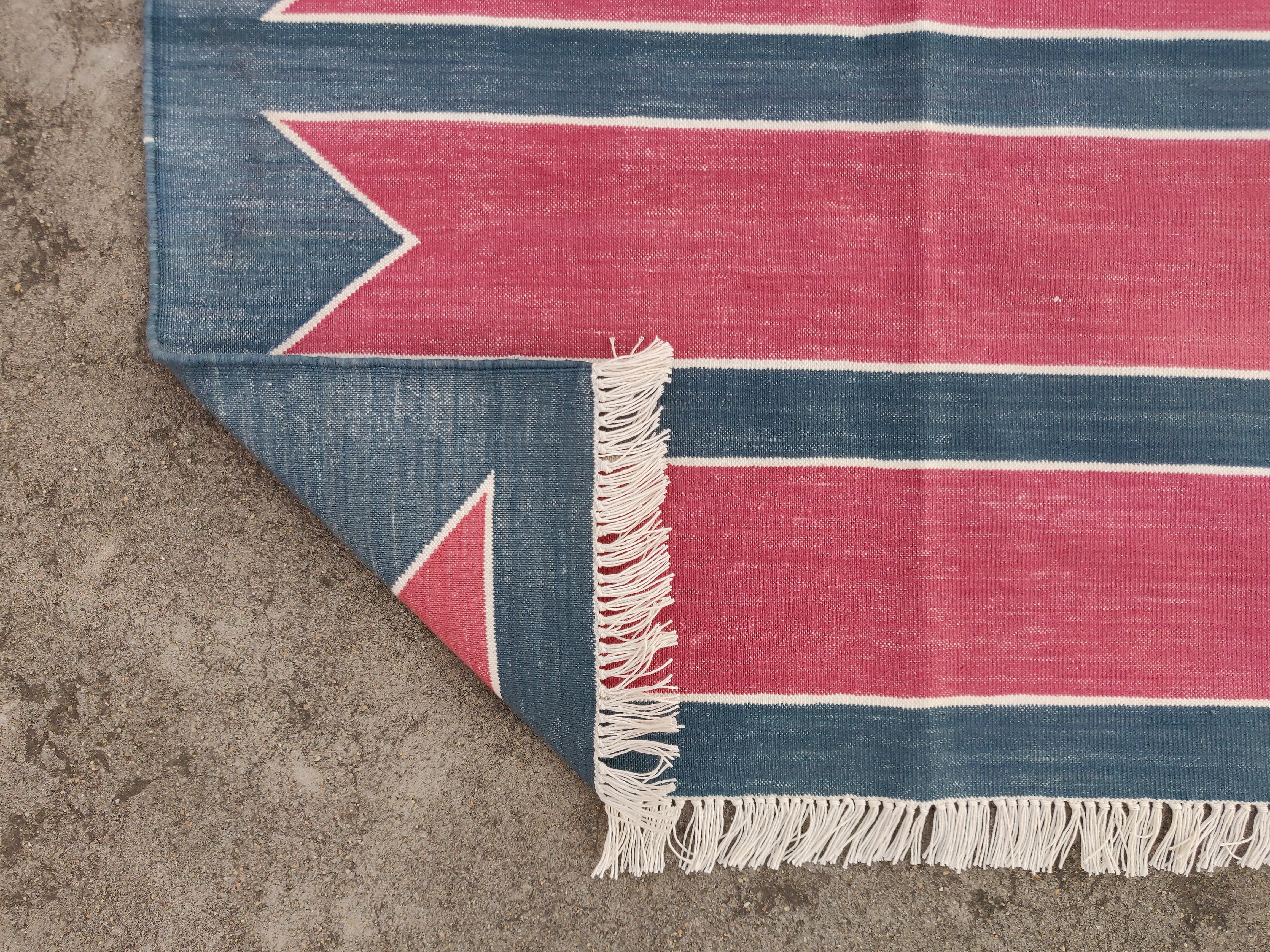 Handmade Cotton Area Flat Weave Rug, 3x5 Pink And Blue Striped Indian Dhurrie For Sale 2