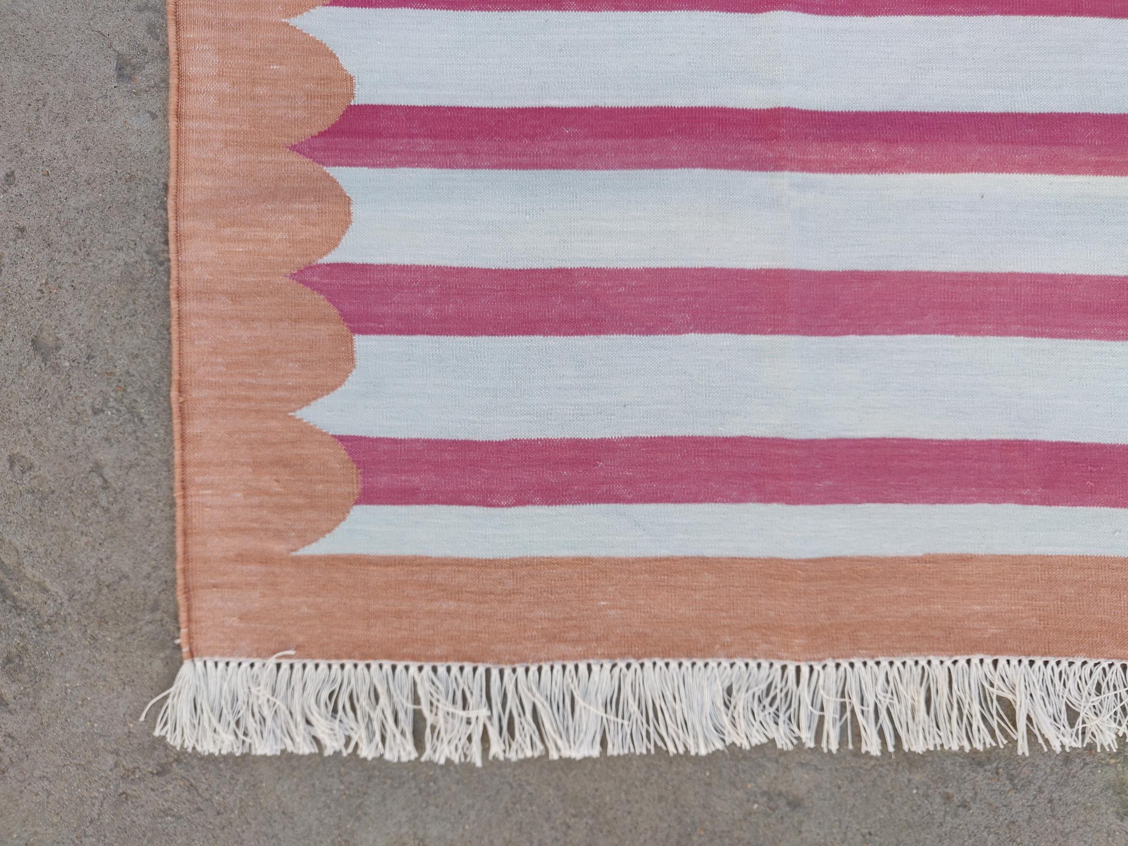 Contemporary Handmade Cotton Area Flat Weave Rug, 3x5 Pink And Tan Striped Indian Dhurrie Rug For Sale