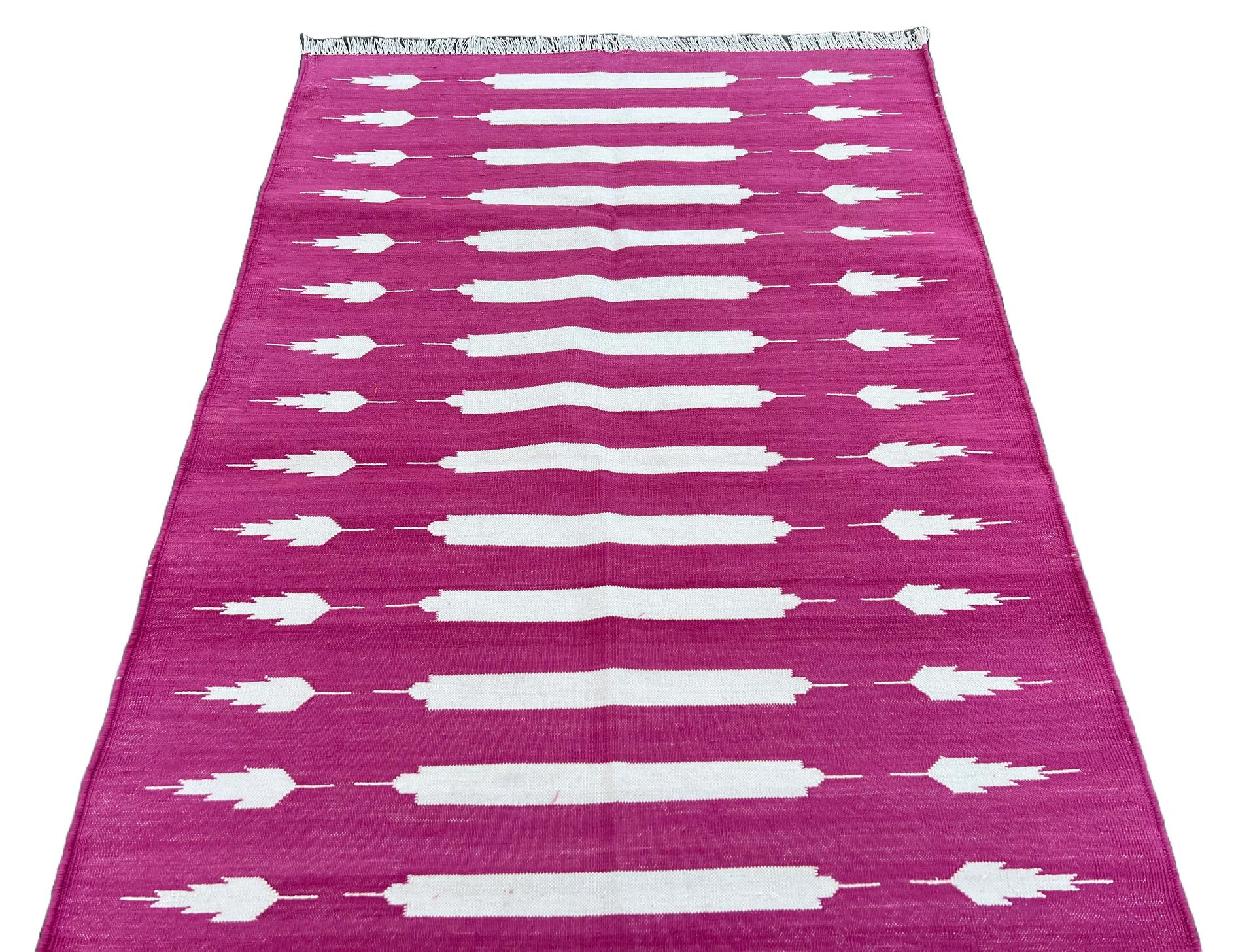 Handmade Cotton Area Flat Weave Rug, 3x5 Pink And White Striped Indian Dhurrie For Sale 1