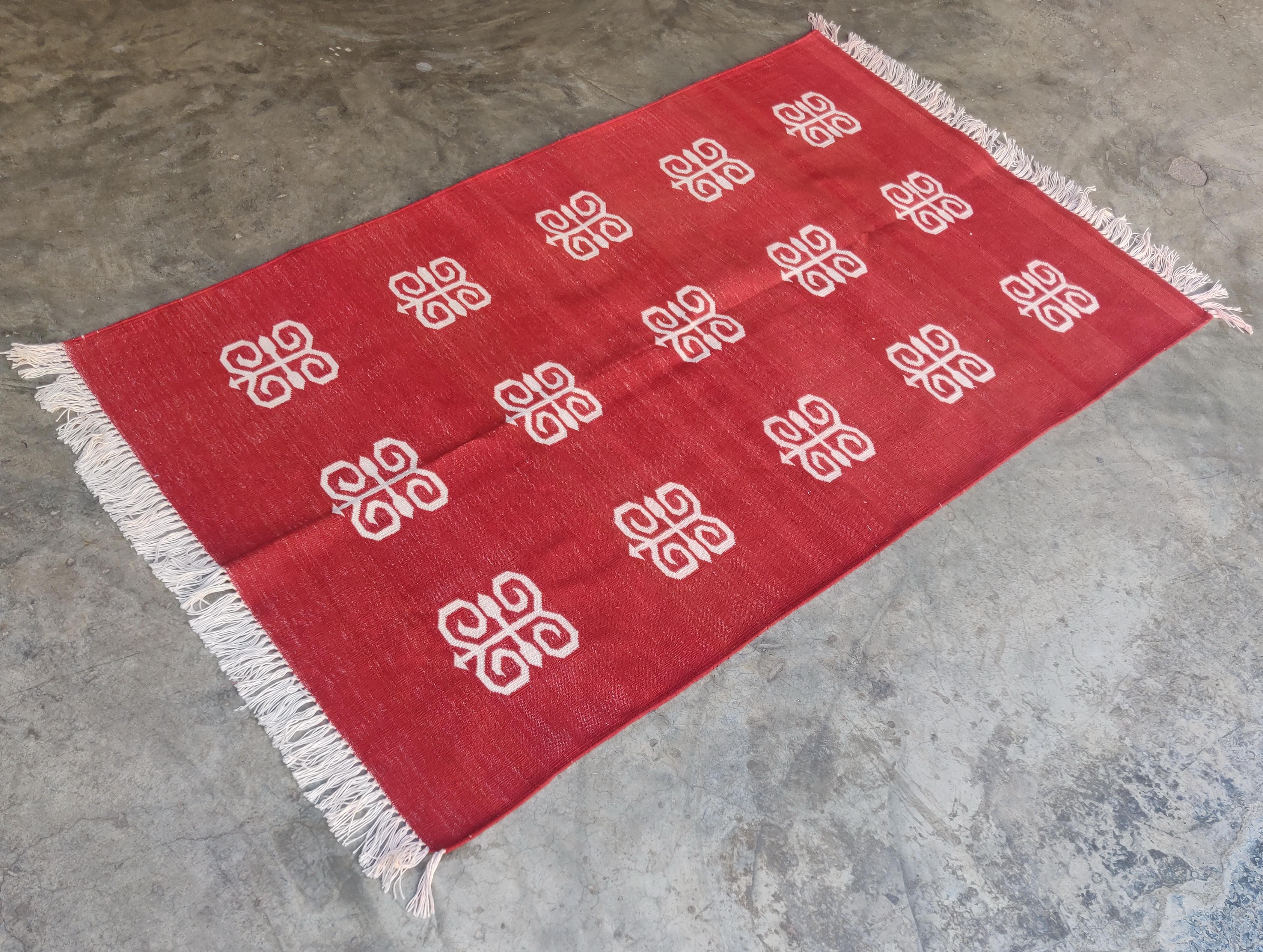 Cotton Vegetable Dyed Tomato Red And White Butterfly Indian Dhurrie Rug-36