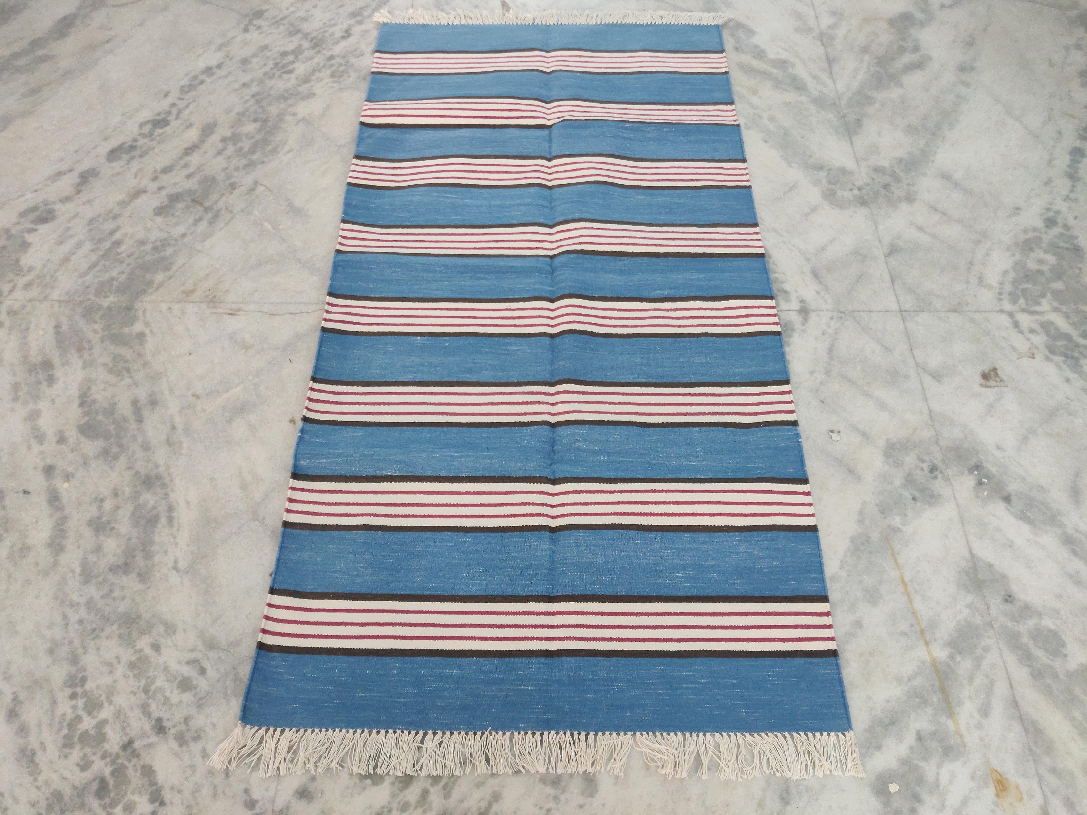 Mid-Century Modern Handmade Cotton Area Flat Weave Rug, 3x6 Blue And Pink Striped Indian Dhurrie For Sale