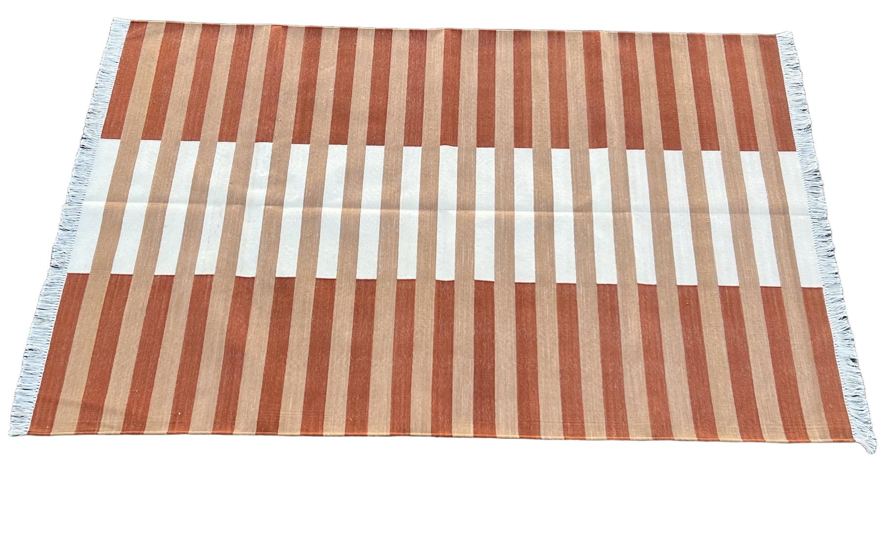 Handmade Cotton Area Flat Weave Rug, 4x6 Beige And Cream Striped Indian Dhurrie For Sale 5