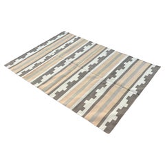 Handmade Cotton Area Flat Weave Rug, 4x6 Beige, Cream Geometric Indian Dhurrie