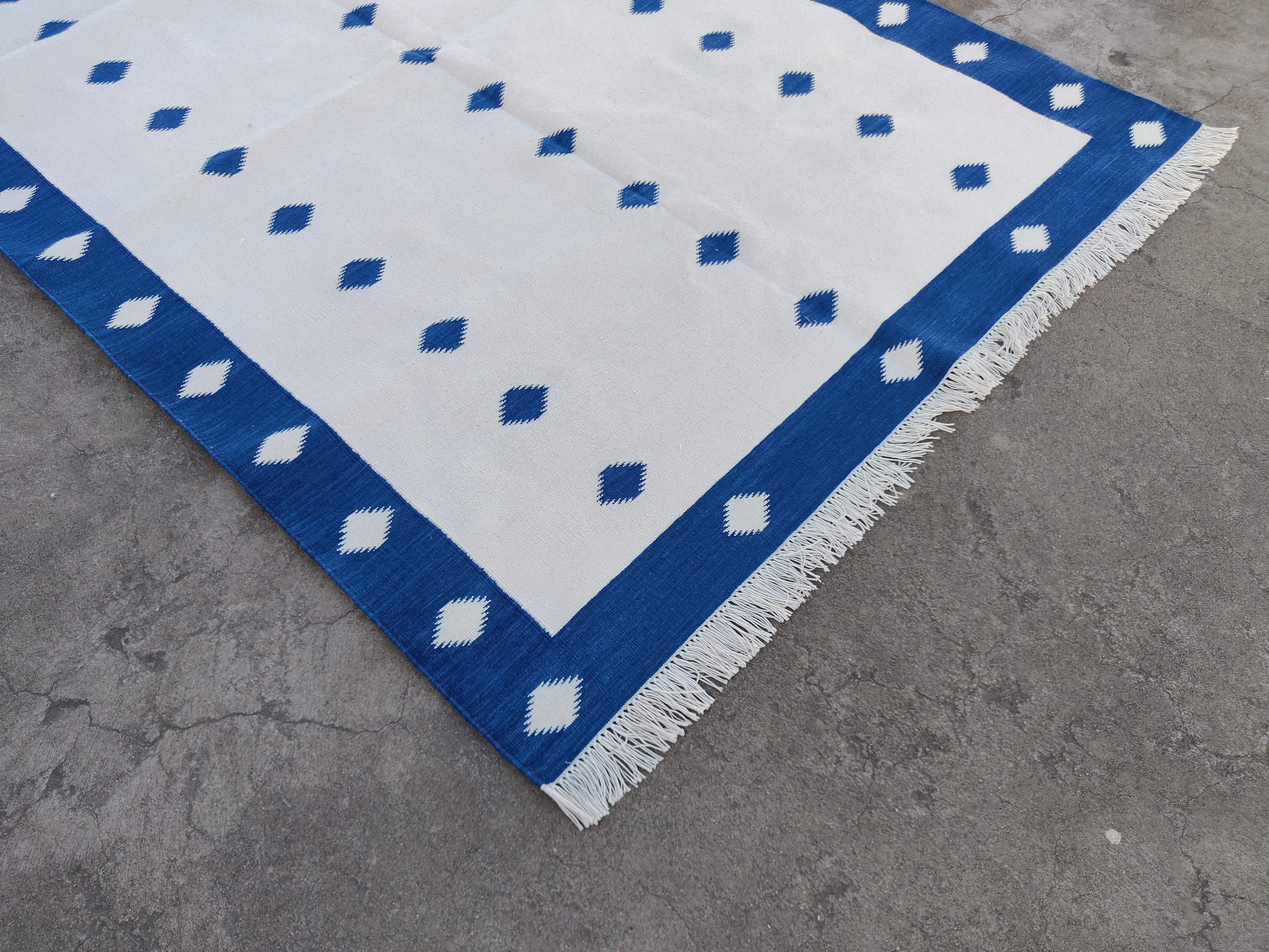Hand-Woven Handmade Cotton Area Flat Weave Rug, 4x6 Blue And White Diamond Indian Dhurrie For Sale