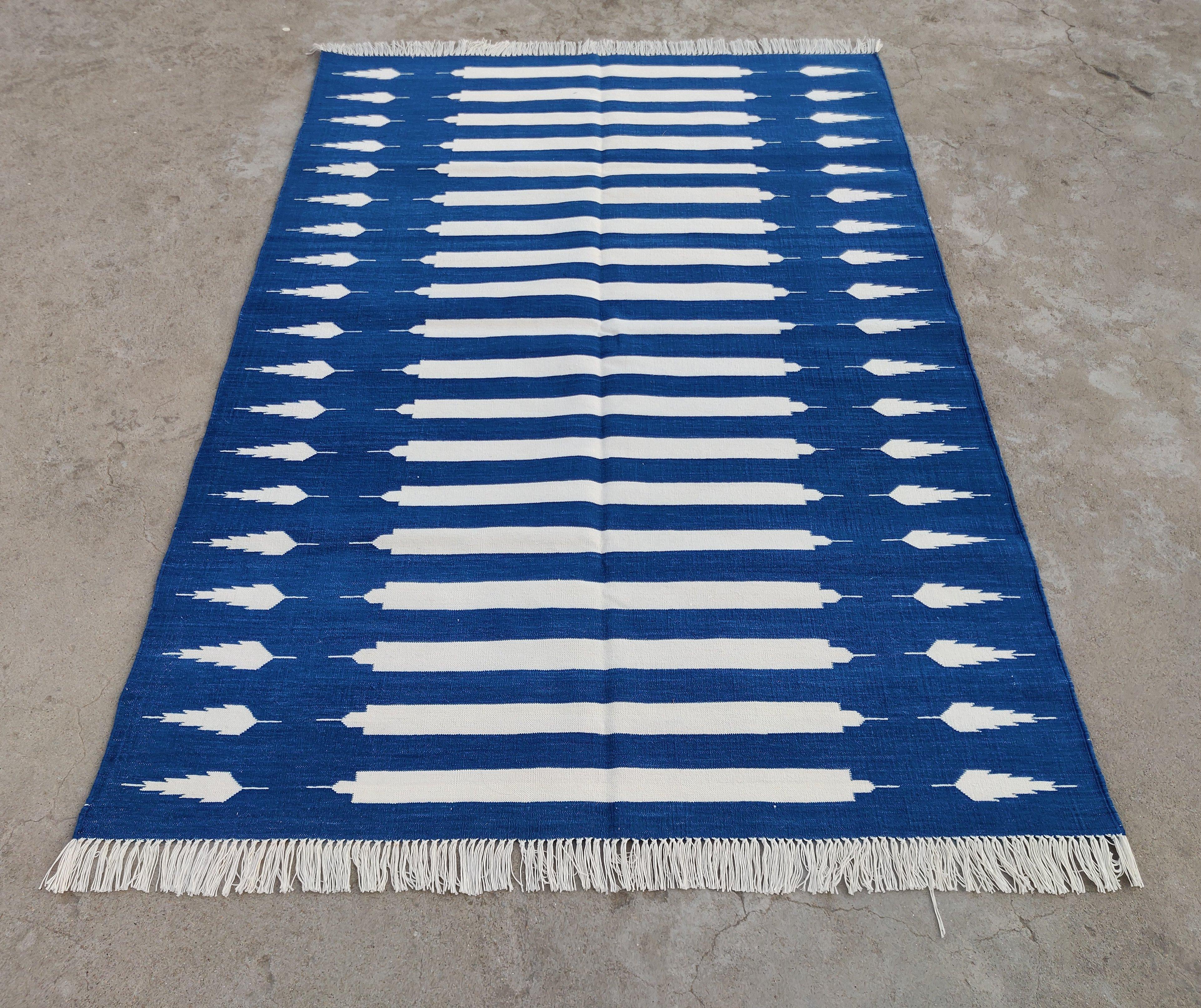 Contemporary Handmade Cotton Area Flat Weave Rug, 4x6 Blue And White Striped Indian Dhurrie For Sale