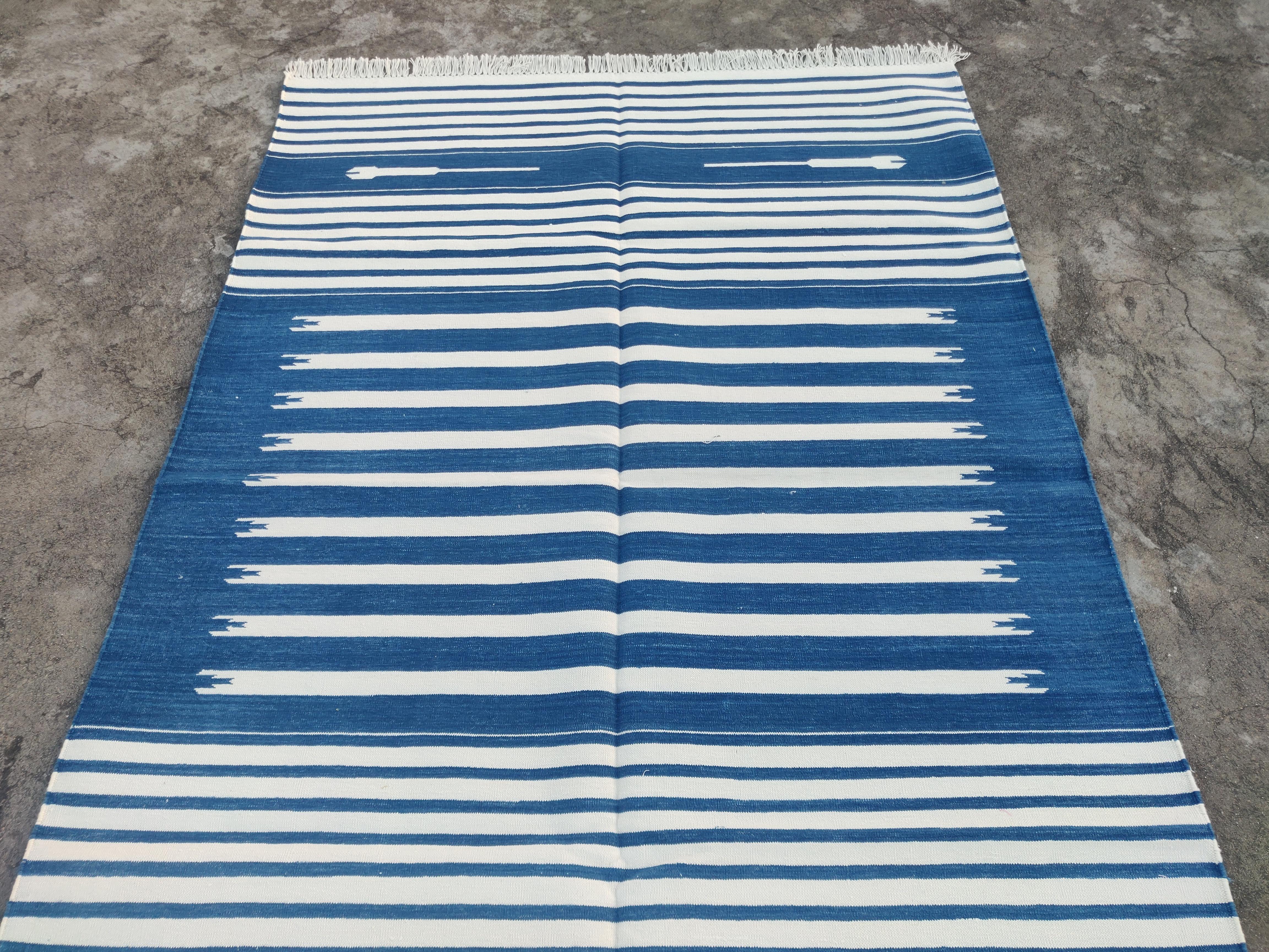 Contemporary Handmade Cotton Area Flat Weave Rug, 4x6 Blue And White Striped Indian Dhurrie For Sale