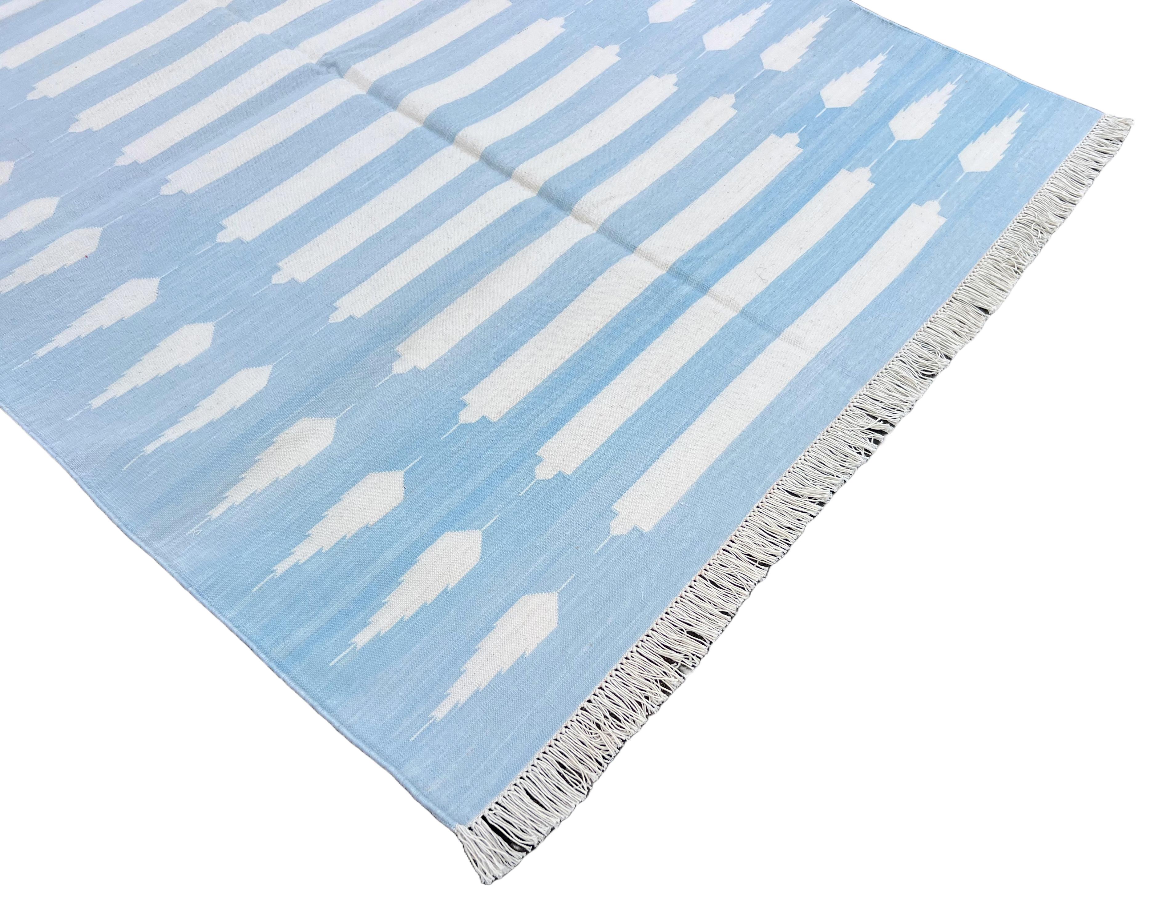 Handmade Cotton Area Flat Weave Rug, 4x6 Blue And White Striped Indian Dhurrie For Sale 2