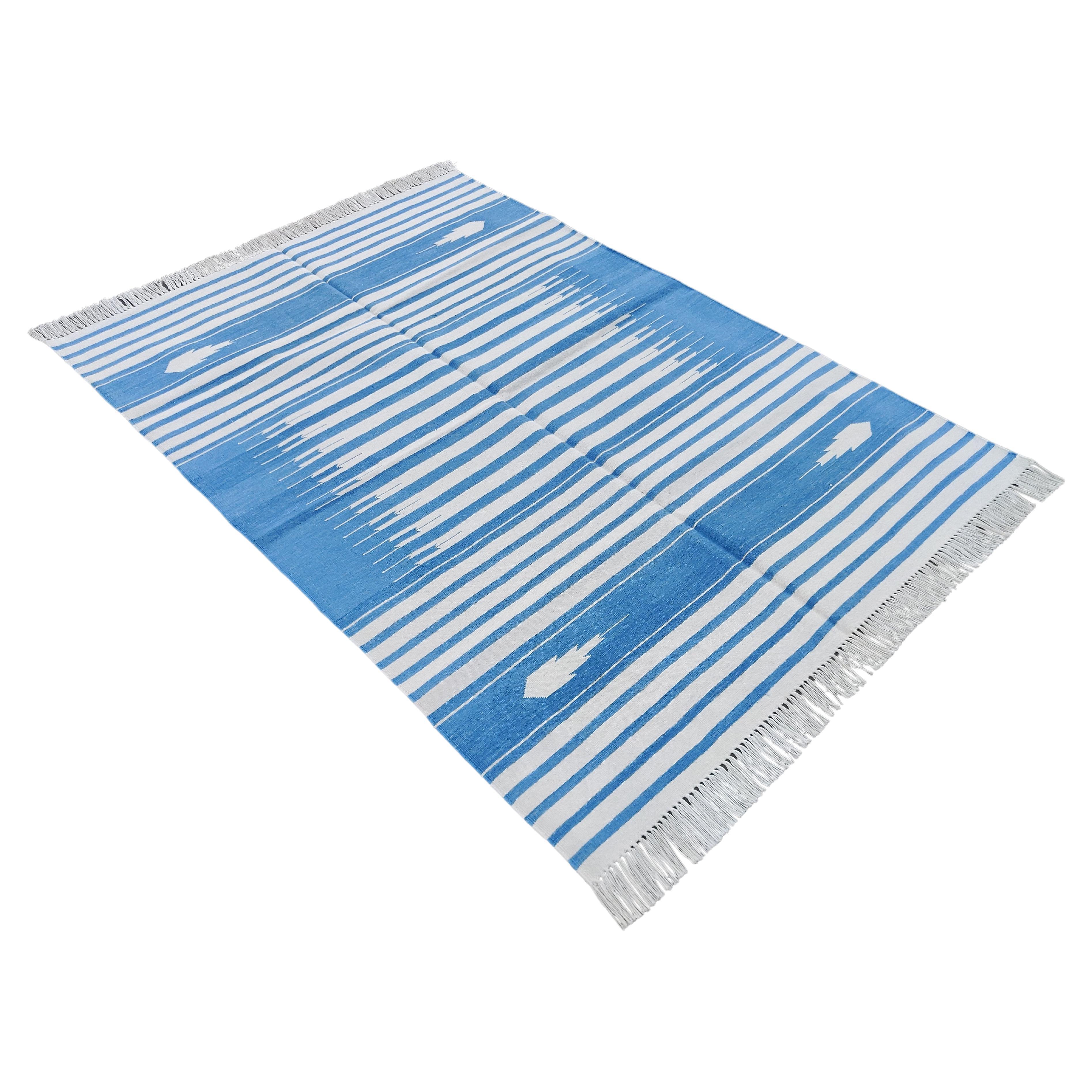 Handmade Cotton Area Flat Weave Rug, 4x6 Blue And White Striped Indian Dhurrie