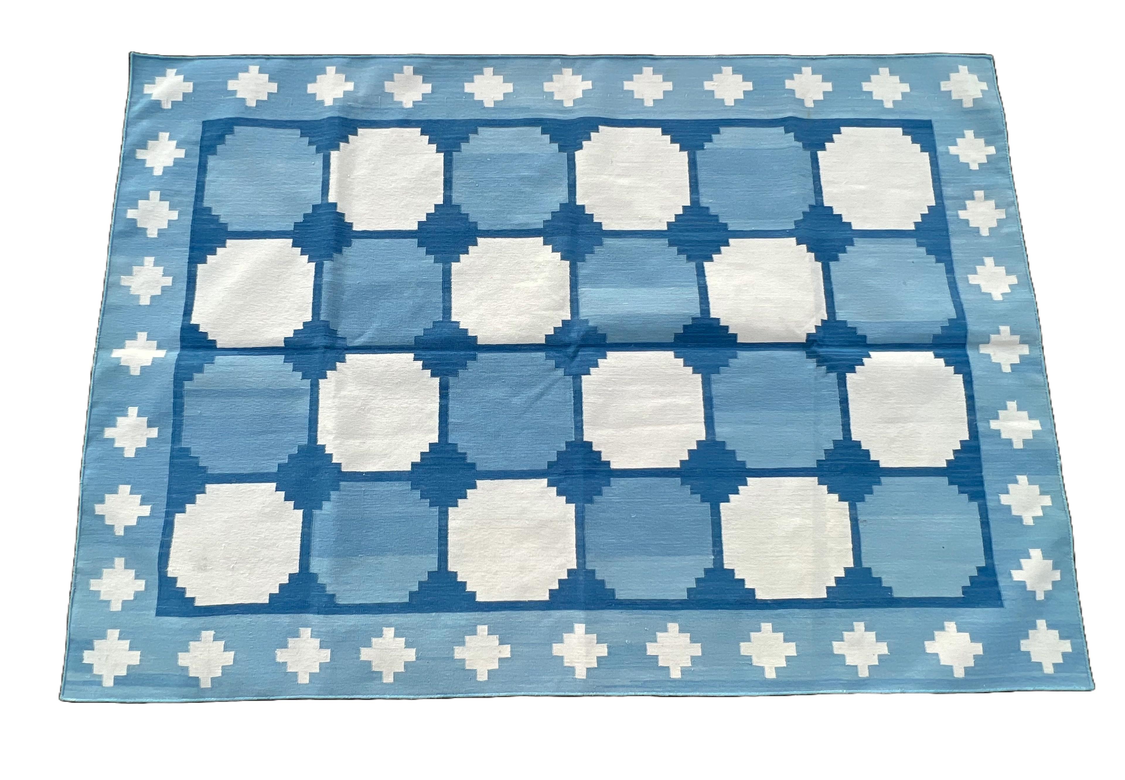 Handmade Cotton Area Flat Weave Rug, 4x6 Blue And White Tile Indian Dhurrie Rug For Sale 3