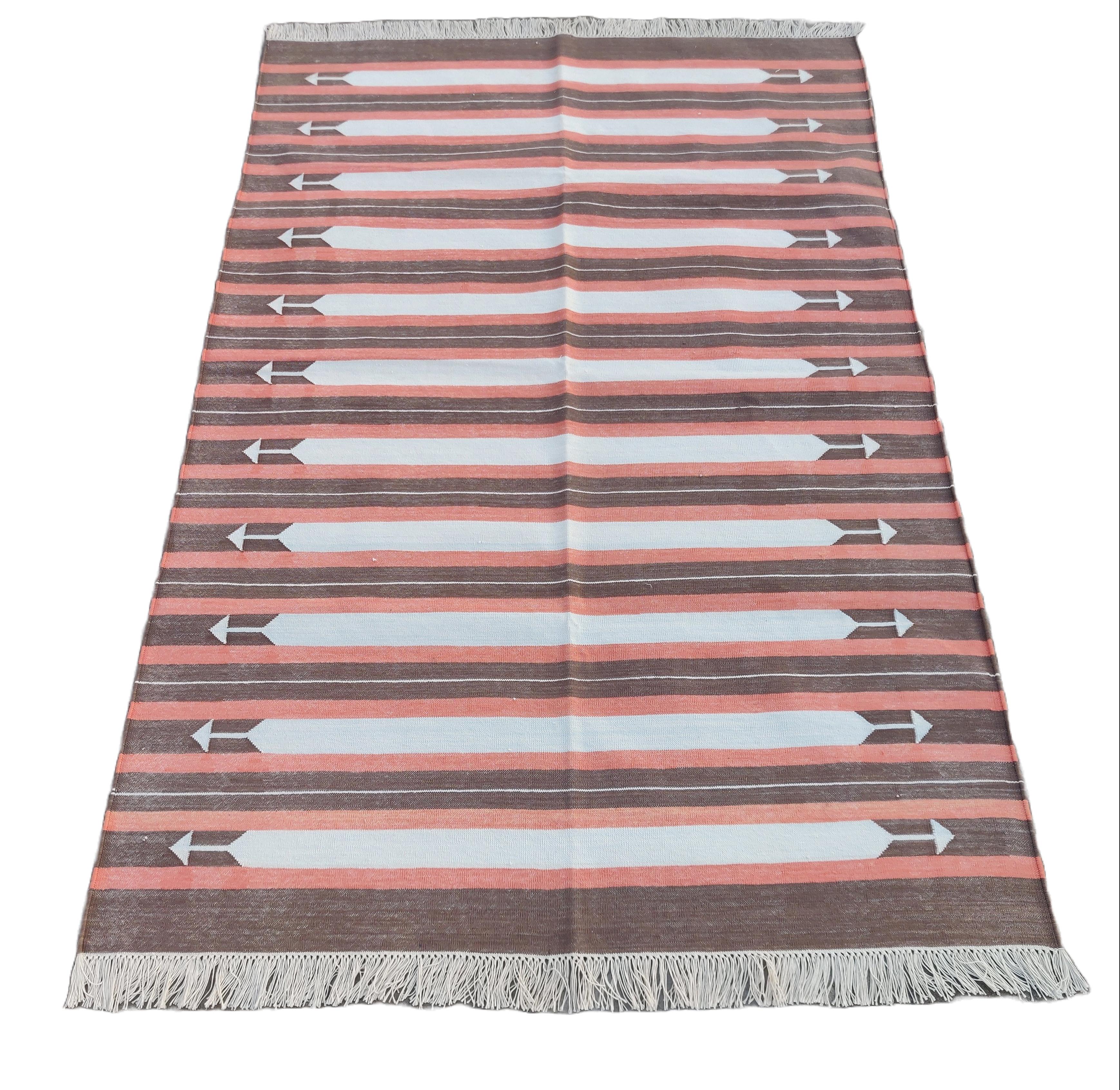 Handmade Cotton Area Flat Weave Rug, 4x6 Brown And Coral Striped Indian Dhurrie In New Condition For Sale In Jaipur, IN