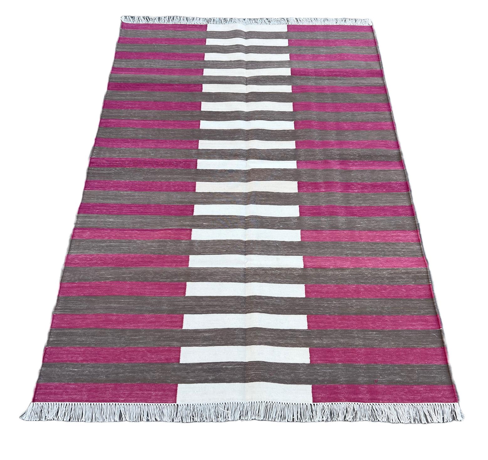Contemporary Handmade Cotton Area Flat Weave Rug, 4x6 Brown And Pink Striped Indian Dhurrie For Sale