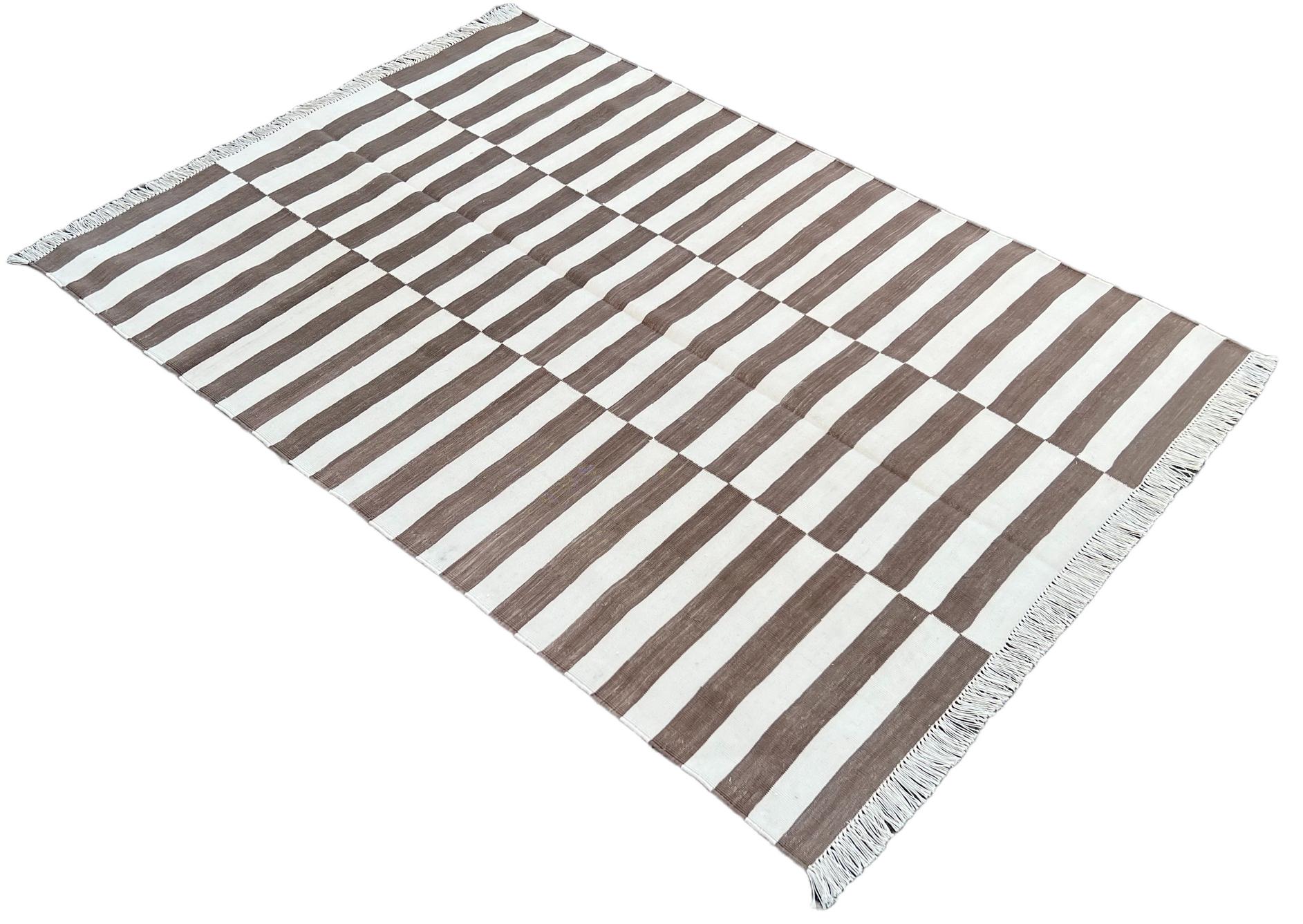 Hand-Woven Handmade Cotton Area Flat Weave Rug, 4x6 Brown And White Striped Indian Dhurrie For Sale