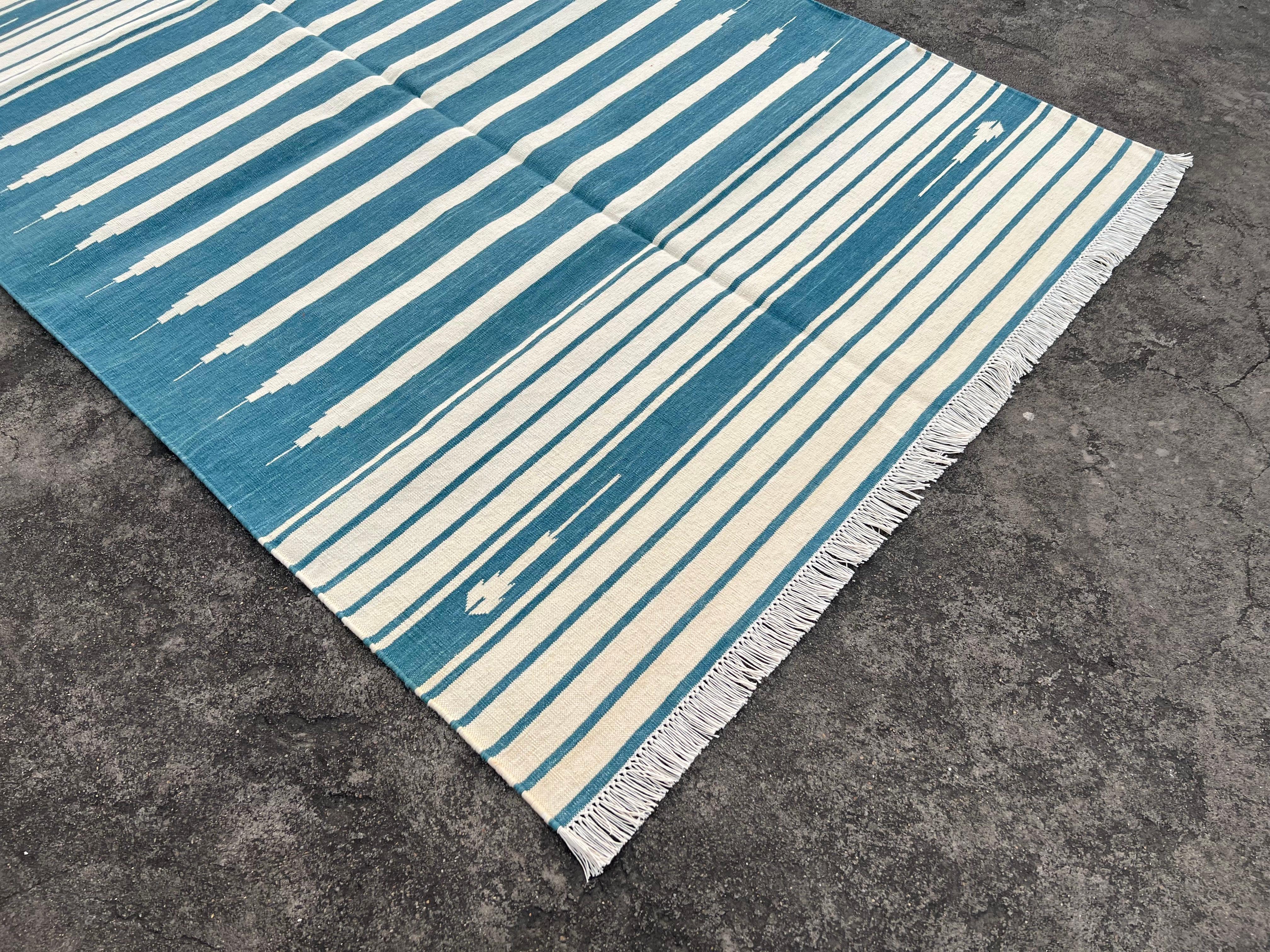 Hand-Woven Handmade Cotton Area Flat Weave Rug, 4x6 Cream And Blue Striped Indian Dhurrie For Sale