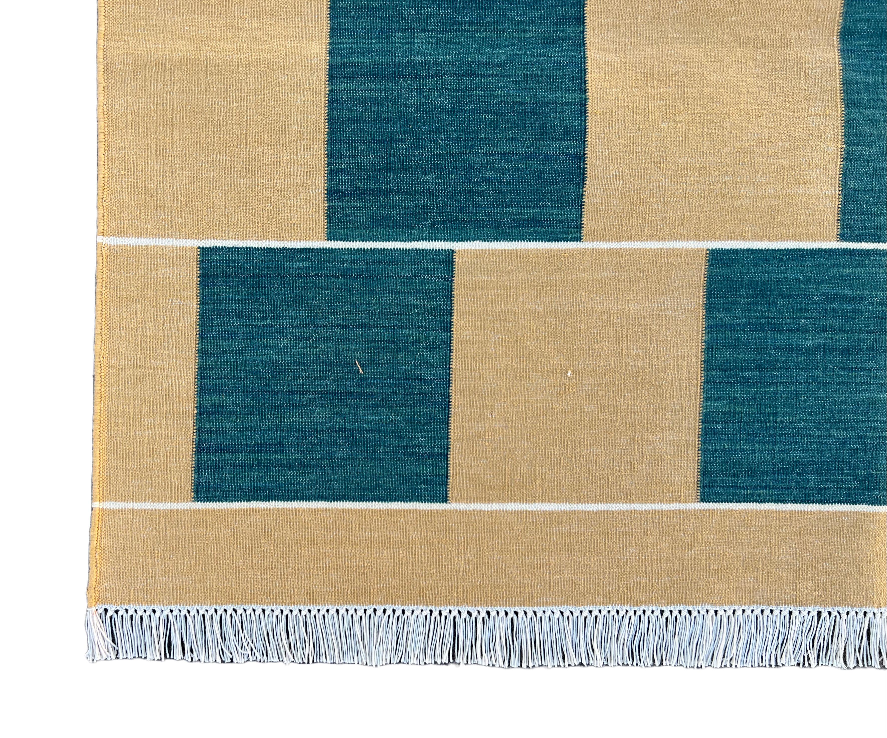 Handgefertigter Flachgewebe-Teppich aus Baumwolle, 4x6 Grüner und gelber karierter indischer Dhurrie (21. Jahrhundert und zeitgenössisch) im Angebot