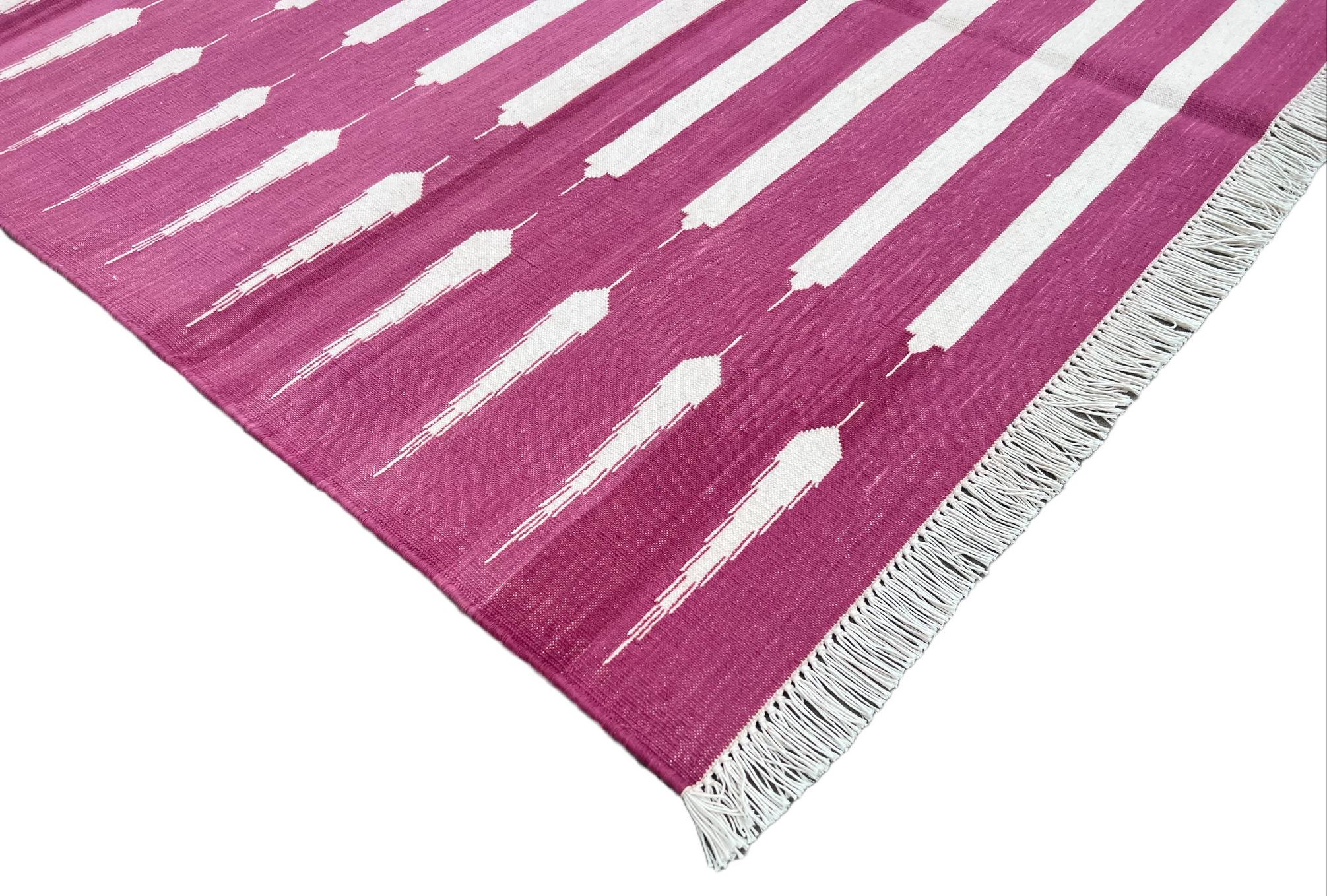 Mid-Century Modern Handmade Cotton Area Flat Weave Rug, 4x6 Pink And White Striped Indian Dhurrie For Sale