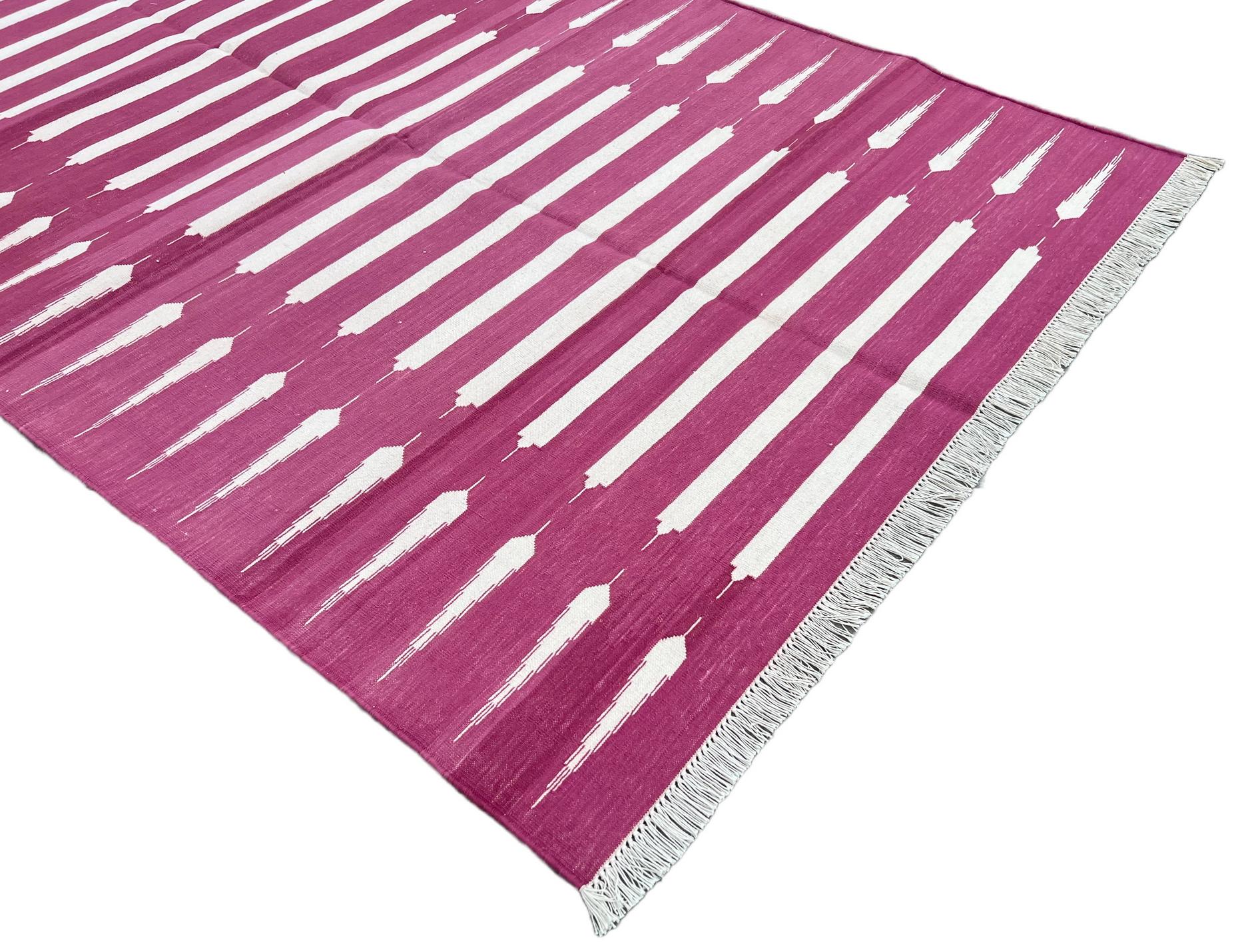 Hand-Woven Handmade Cotton Area Flat Weave Rug, 4x6 Pink And White Striped Indian Dhurrie For Sale