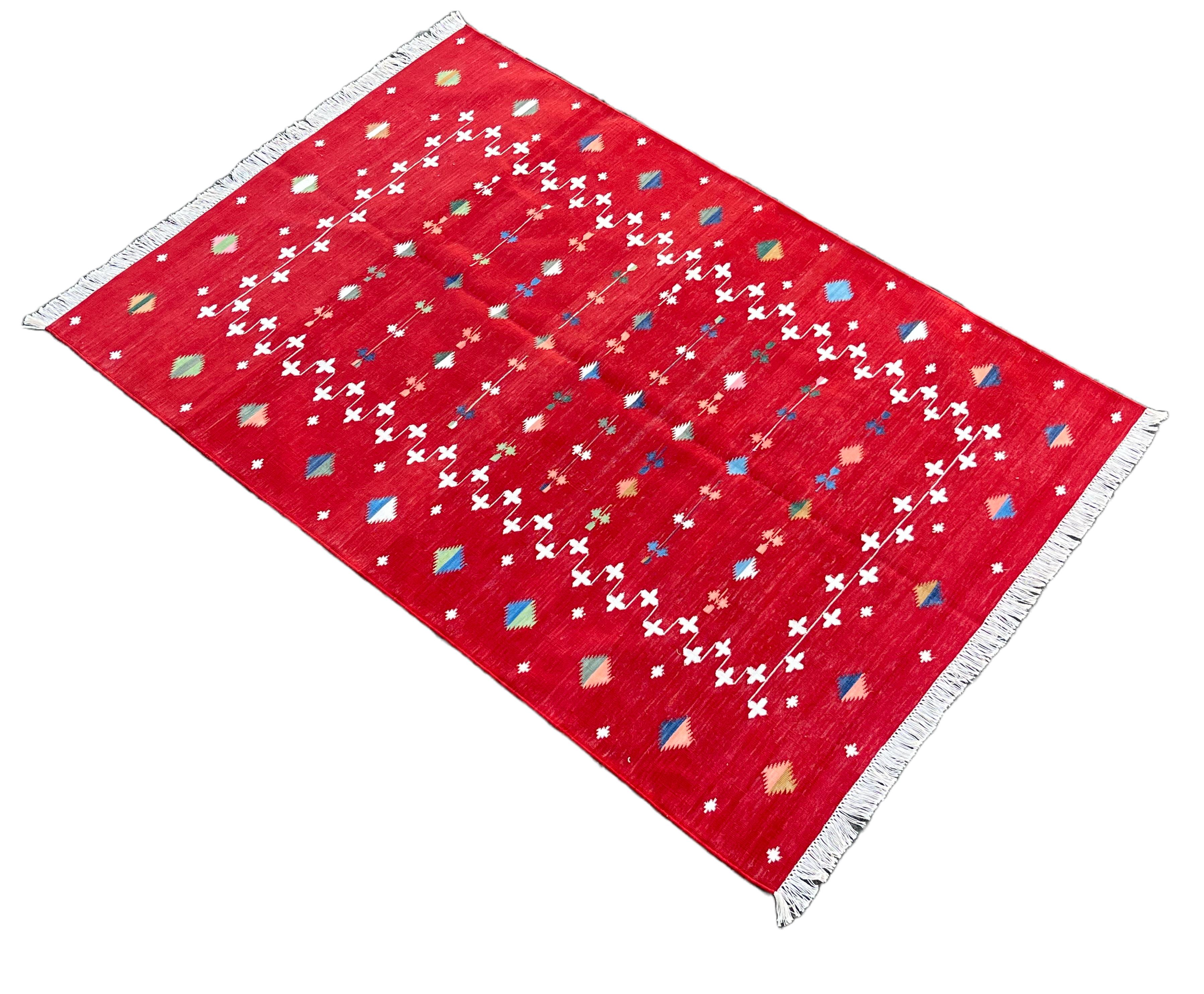 Cotton Vegetable Dyed Reversible Red And White Indian Shooting Star Rug - 4'x6'
These special flat-weave dhurries are hand-woven with 15 ply 100% cotton yarn. Due to the special manufacturing techniques used to create our rugs, the size and color of