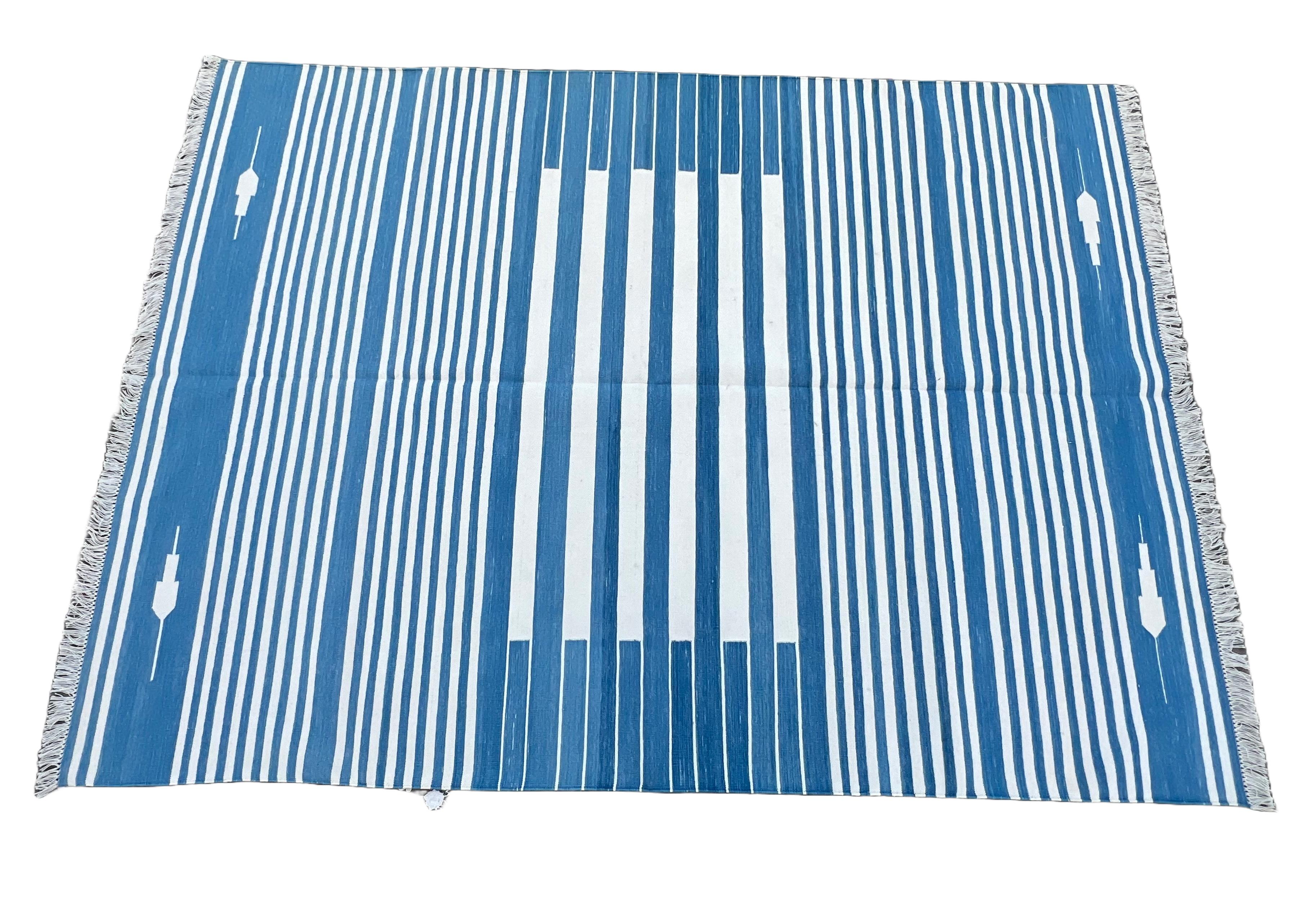 Handmade Cotton Area Flat Weave Rug, 5x7 Blue And White Striped Indian Dhurrie For Sale 4
