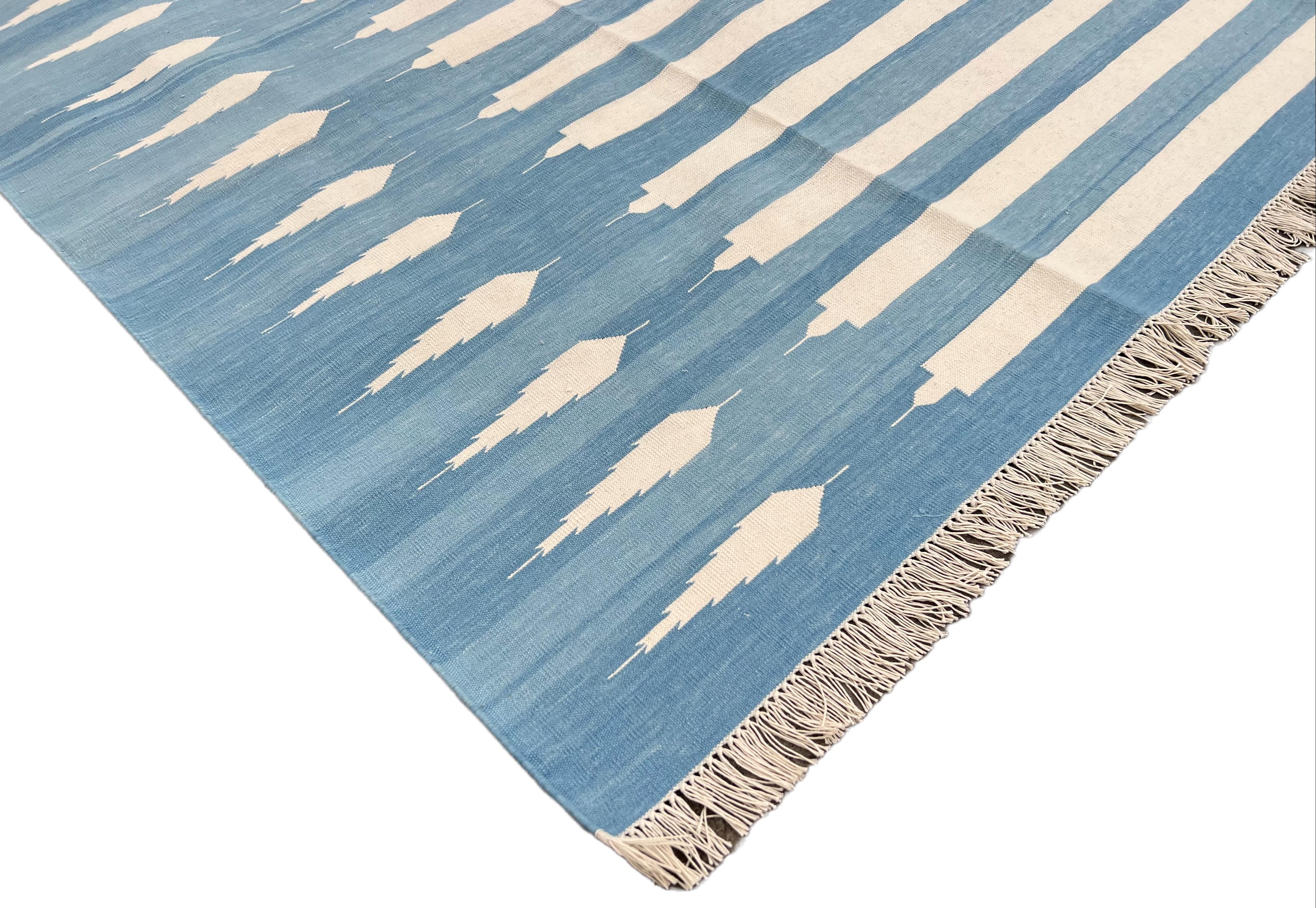 Mid-Century Modern Handmade Cotton Area Flat Weave Rug, 5x7 Blue And White Striped Indian Dhurrie For Sale