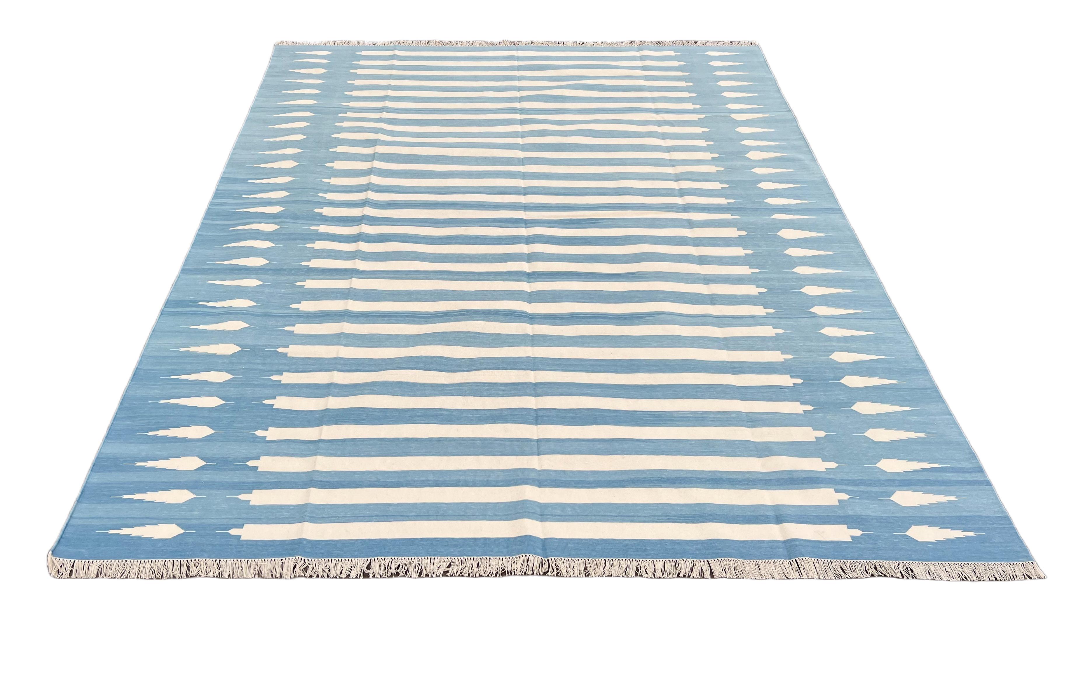 Contemporary Handmade Cotton Area Flat Weave Rug, 5x7 Blue And White Striped Indian Dhurrie For Sale