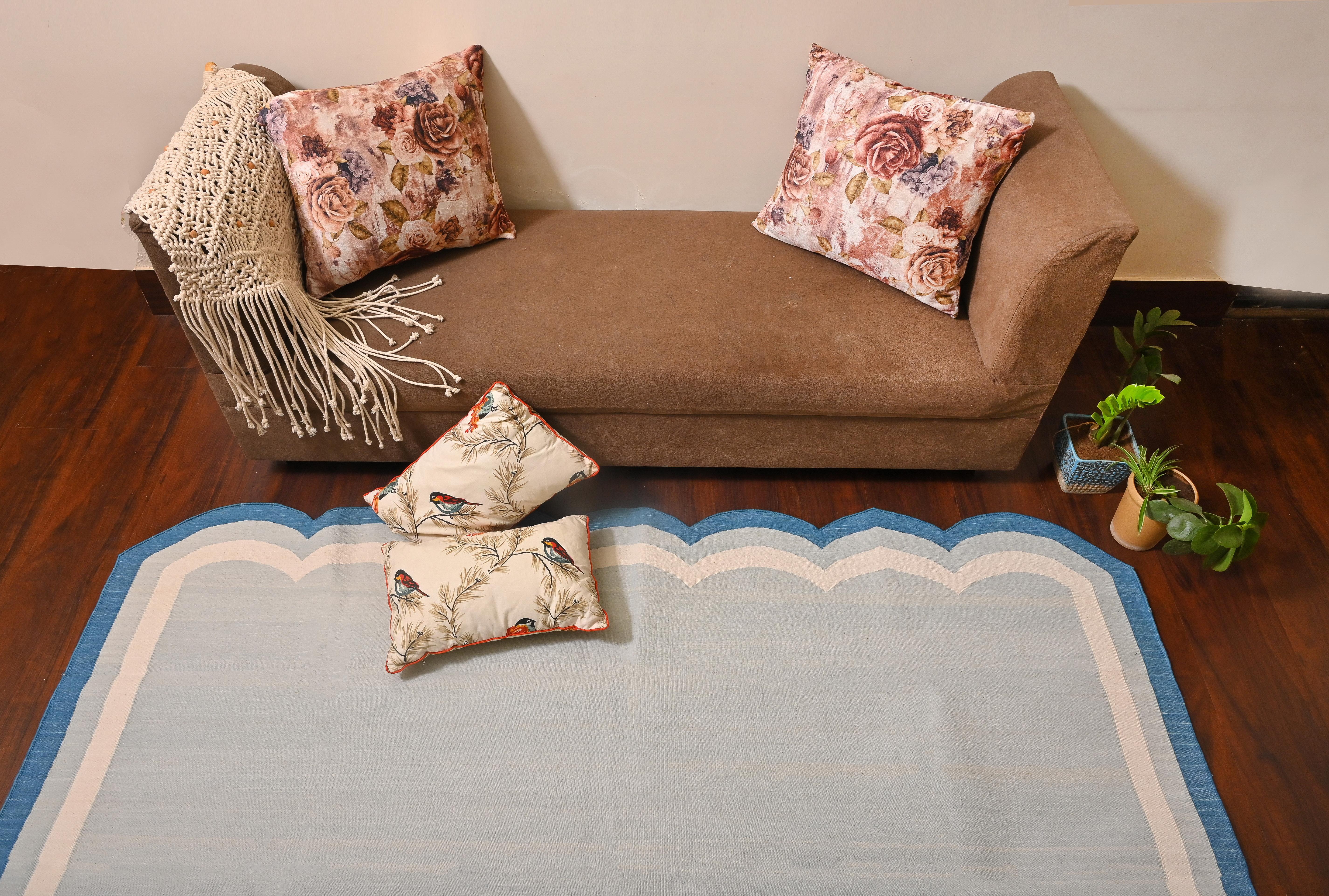 Handgefertigter Flachgewebe-Teppich aus Baumwolle, 5x7 Grau und Blau, gewellter Kelim Dhurrie mit Wellenschliff im Angebot 2