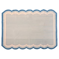 Handgefertigter Flachgewebe-Teppich aus Baumwolle, 5x7 Grau und Blau, gewellter Kelim Dhurrie mit Wellenschliff