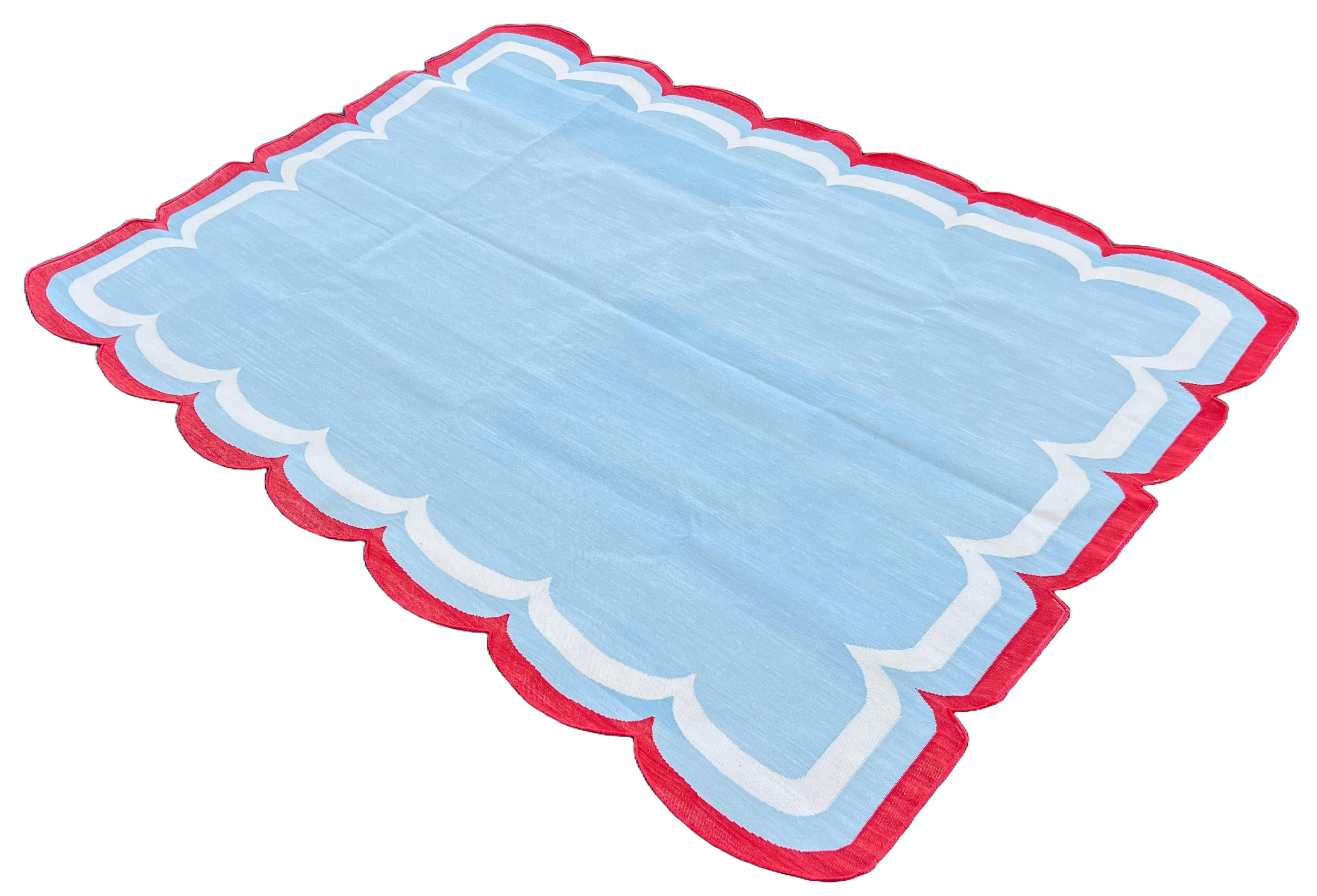 Handgefertigter Flachgewebe-Teppich aus Baumwolle, 5x7 Himmelblau, Rot mit Wellenschliff Indischer Dhurrie im Angebot 4