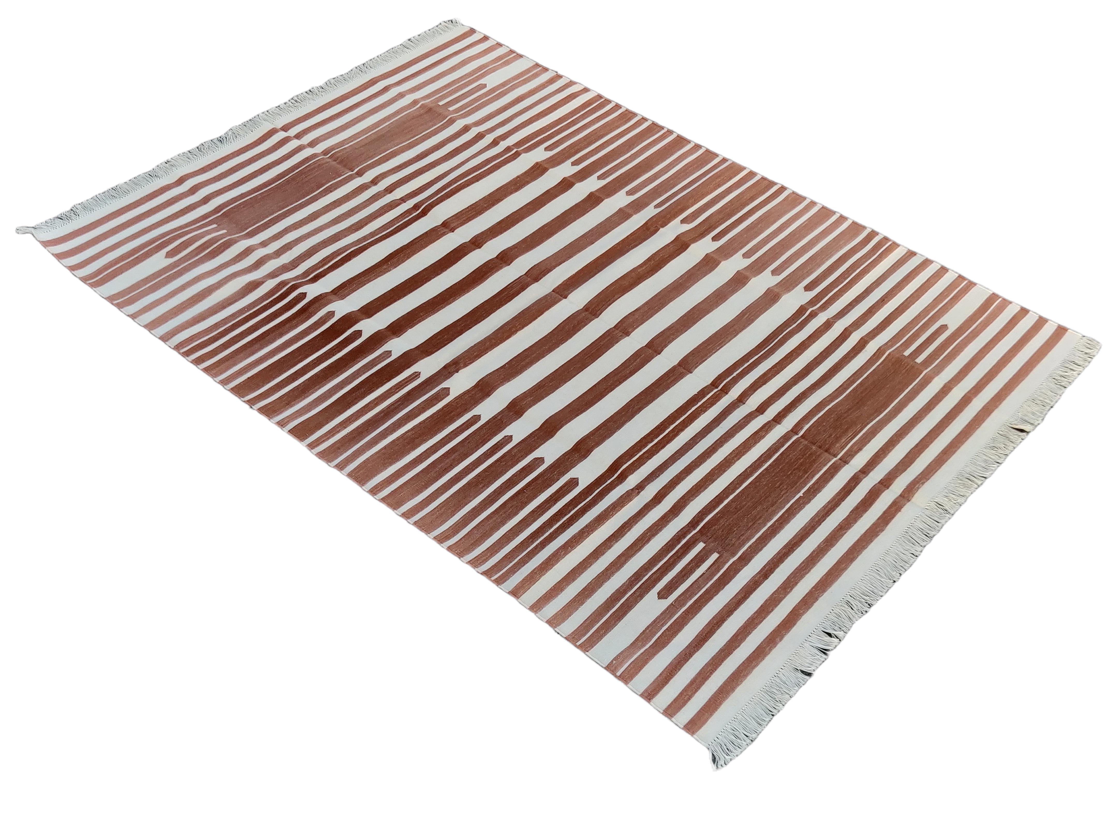 Handmade Cotton Area Flat Weave Rug, 5x7 Tan And White Striped Indian Dhurrie For Sale 3