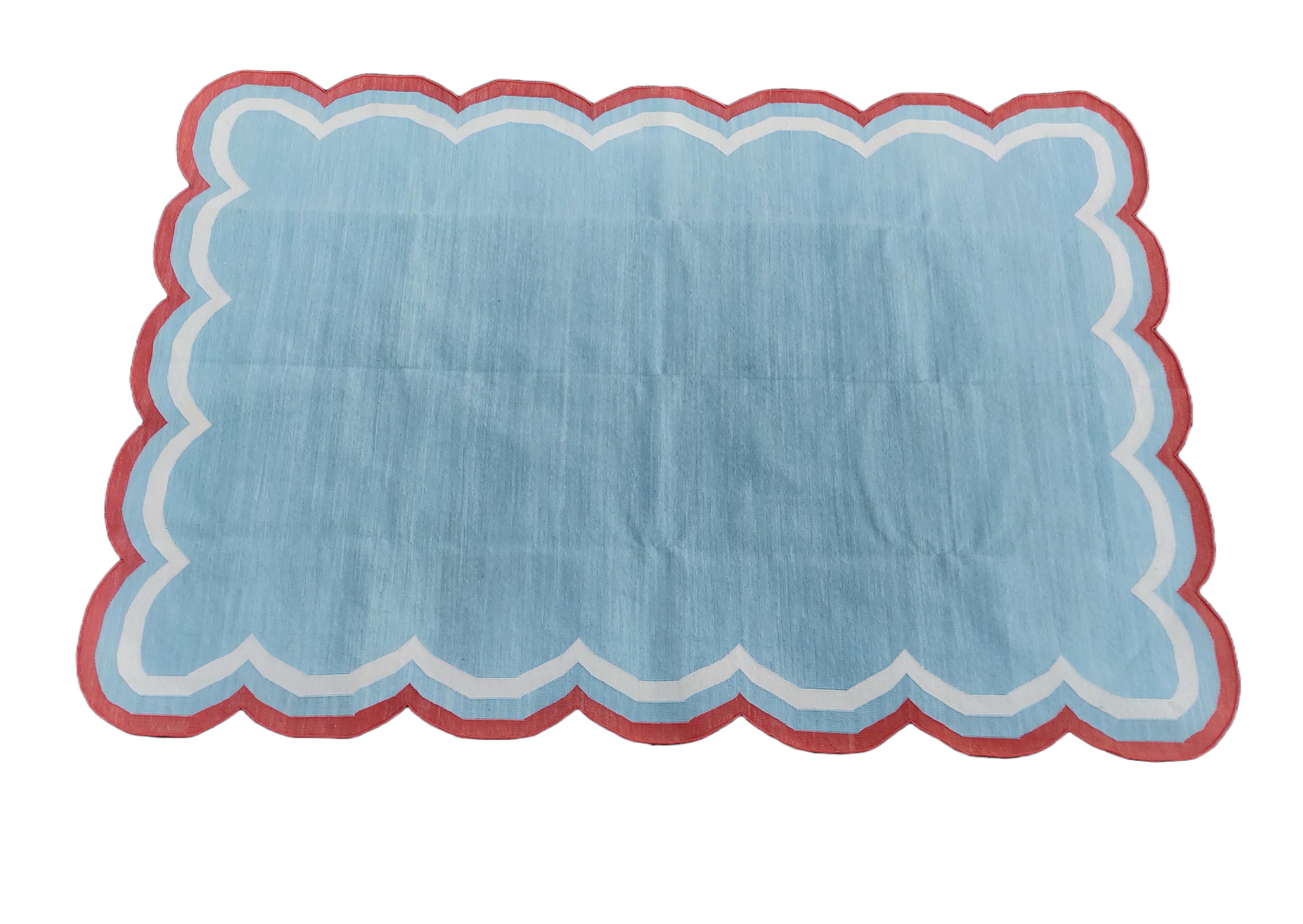 Handgefertigter flacher Baumwollteppich mit Flachgewebe, 5x8 Blauer und roter Wellenschliff Kelim Dhurrie im Angebot 3