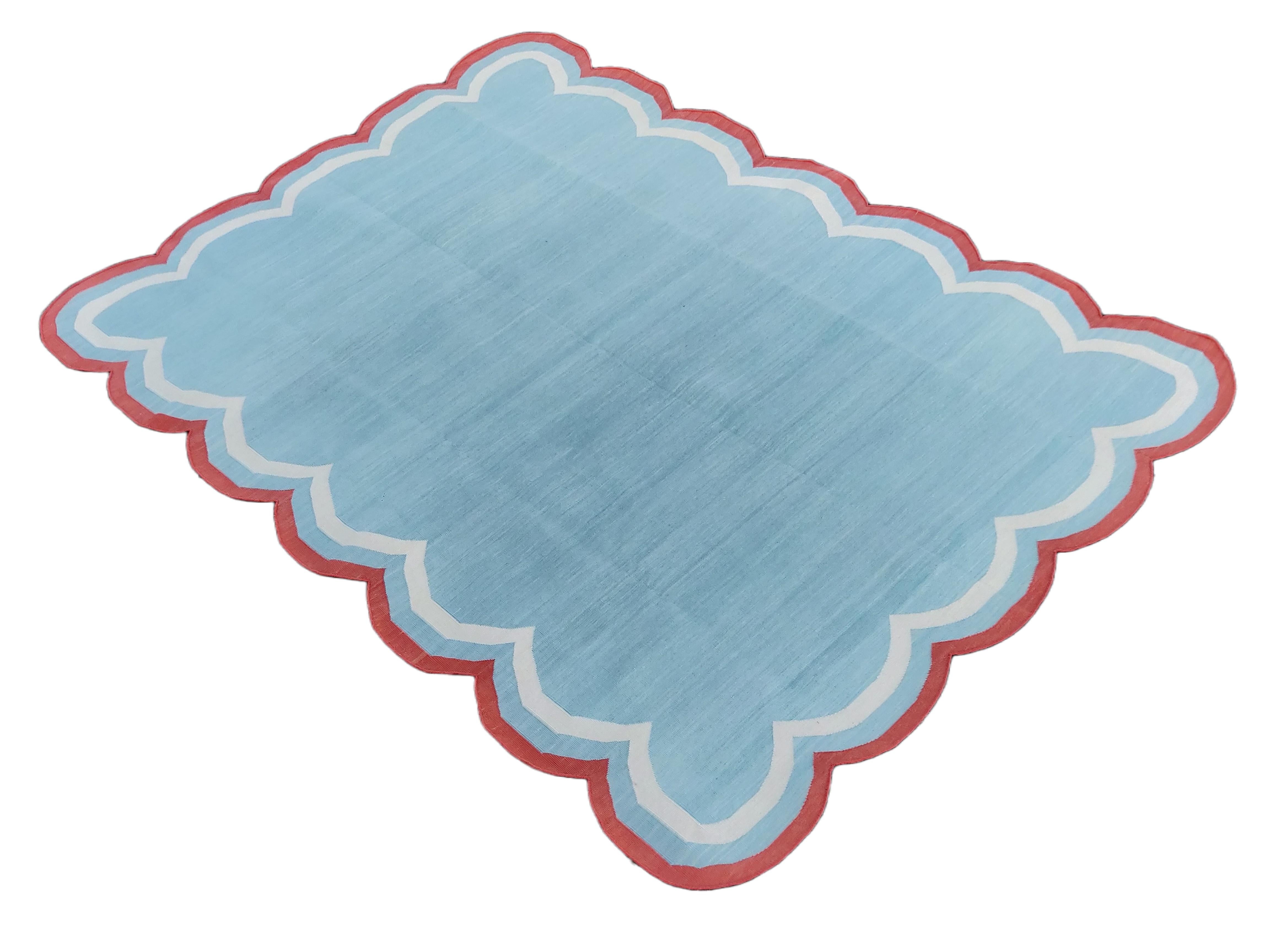 Handgefertigter flacher Baumwollteppich mit Flachgewebe, 5x8 Blauer und roter Wellenschliff Kelim Dhurrie im Angebot 1