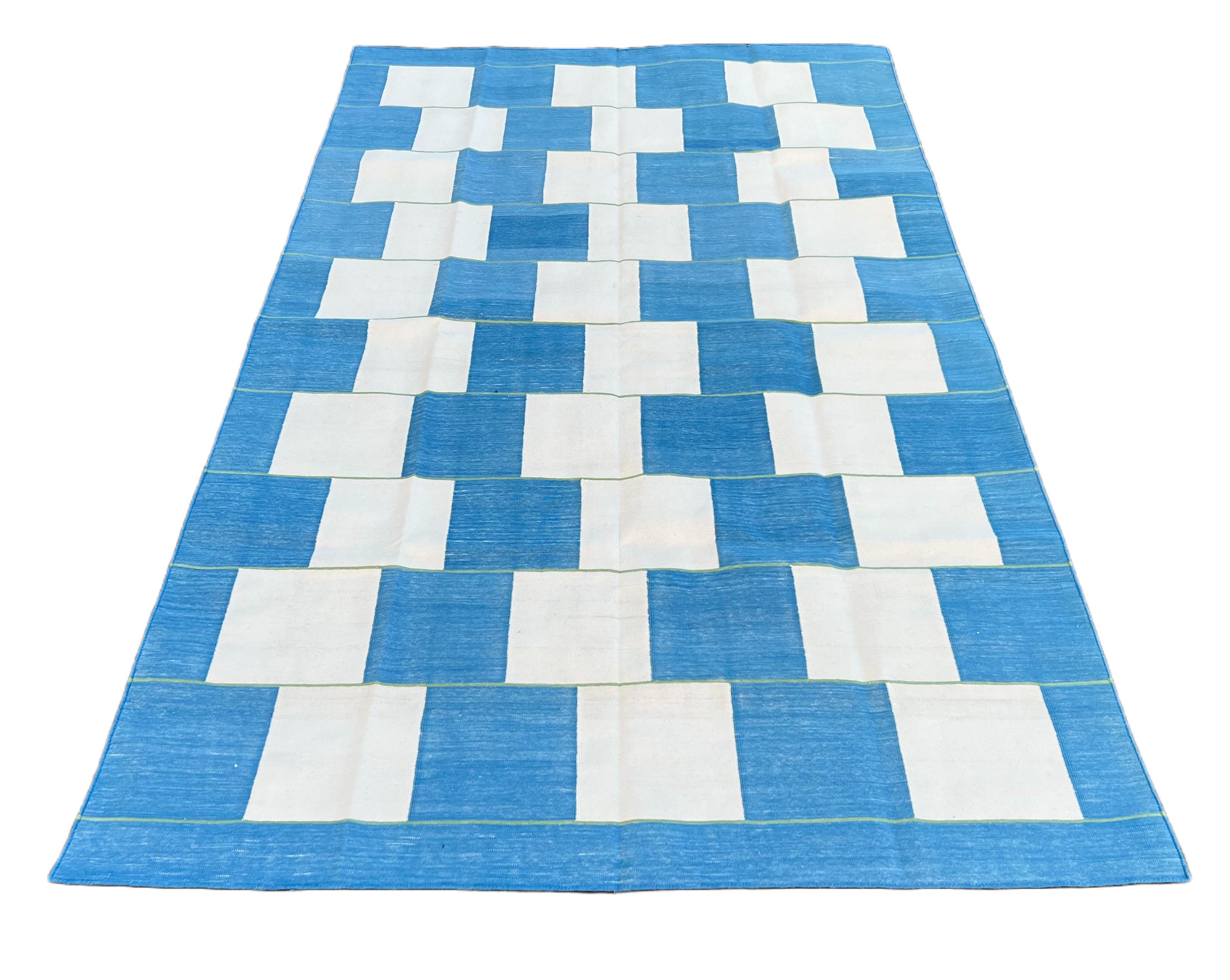 Handmade Cotton Area Flat Weave Rug, 5x8 Blue And White Checked Indian Dhurrie In New Condition For Sale In Jaipur, IN