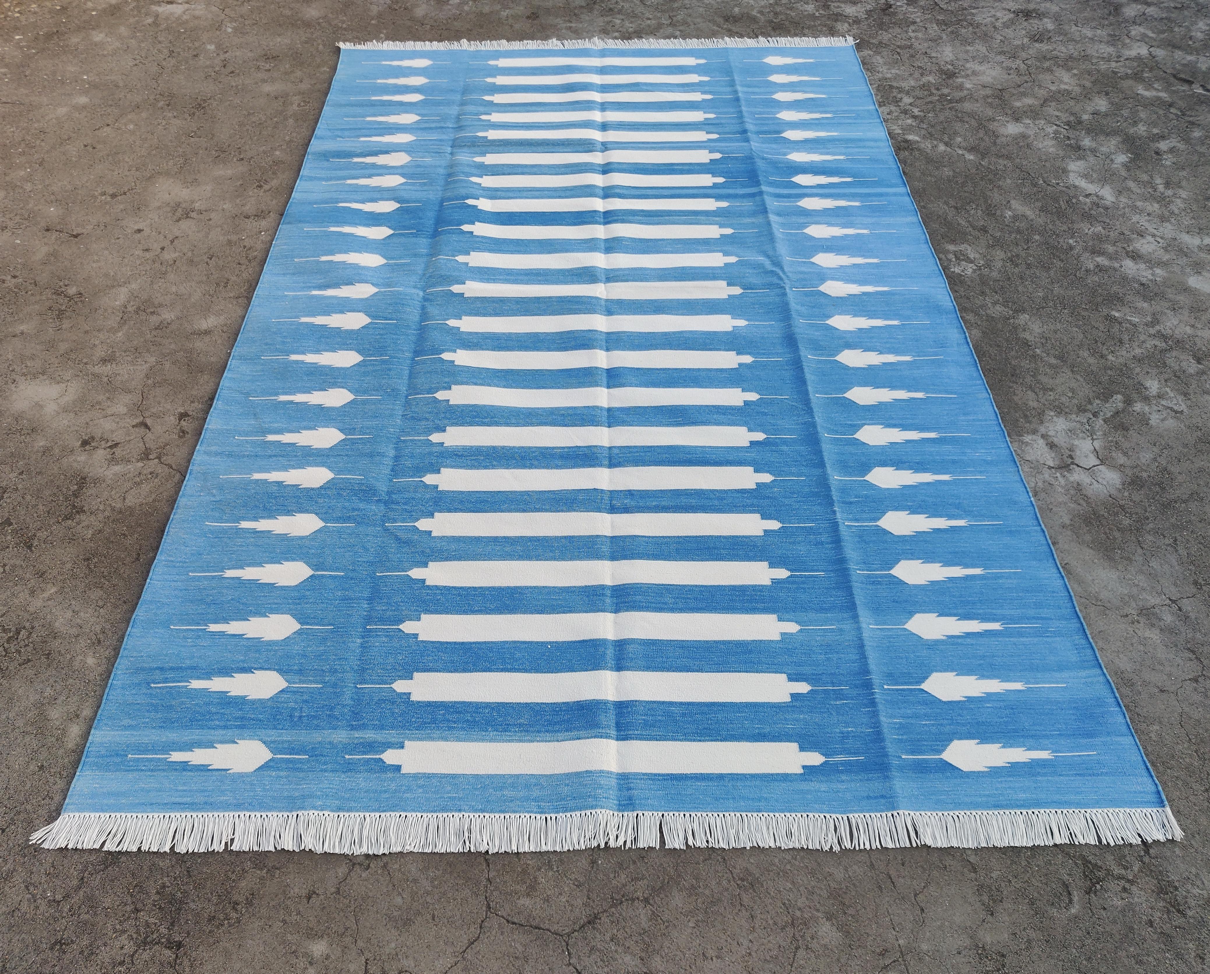 Contemporary Handmade Cotton Area Flat Weave Rug, 5x8 Blue And White Striped Indian Dhurrie For Sale