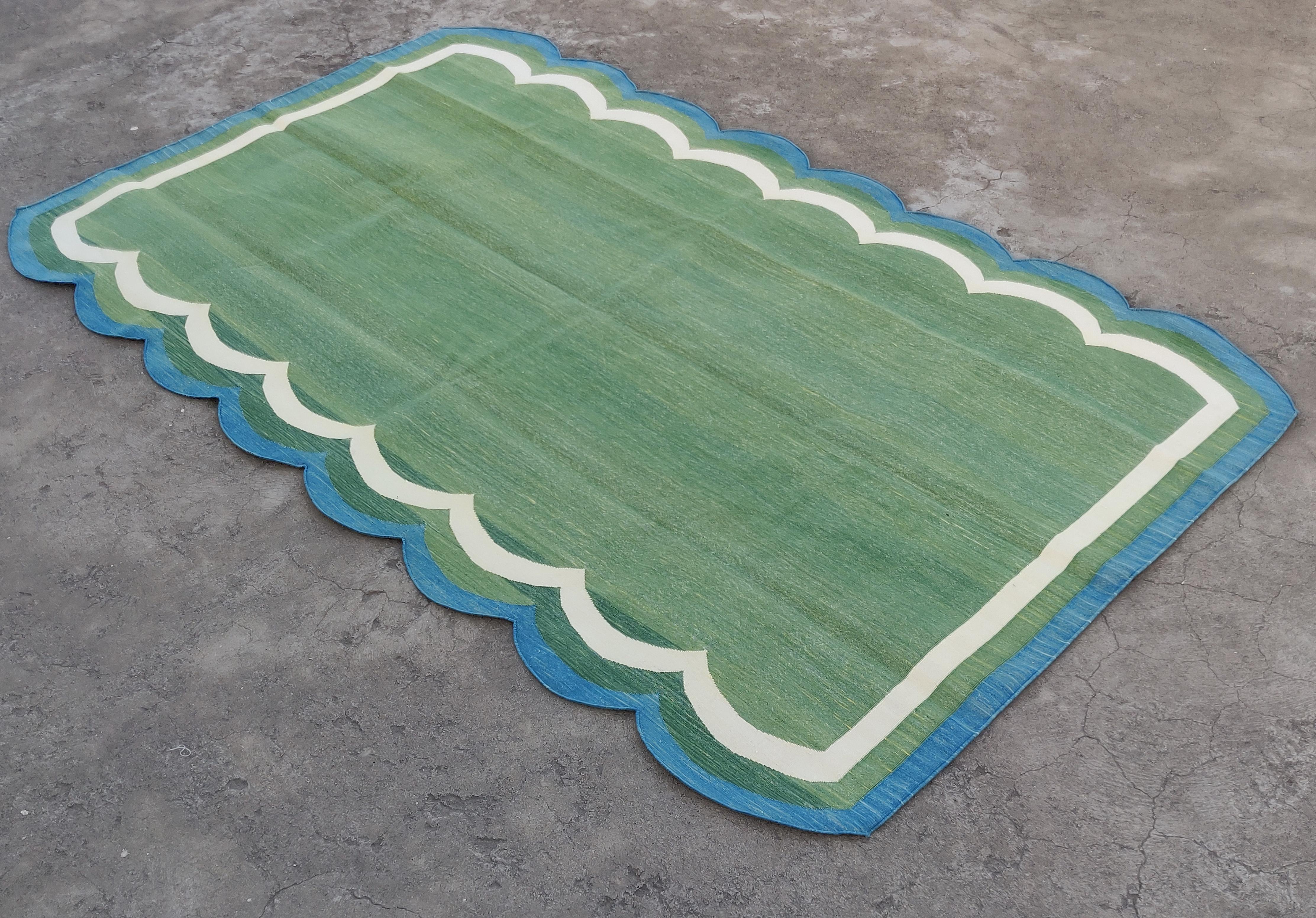 Hand-Woven Handmade Cotton Area Flat Weave Rug, 5x8 Green And Blue Scalloped Stripe Dhurrie For Sale