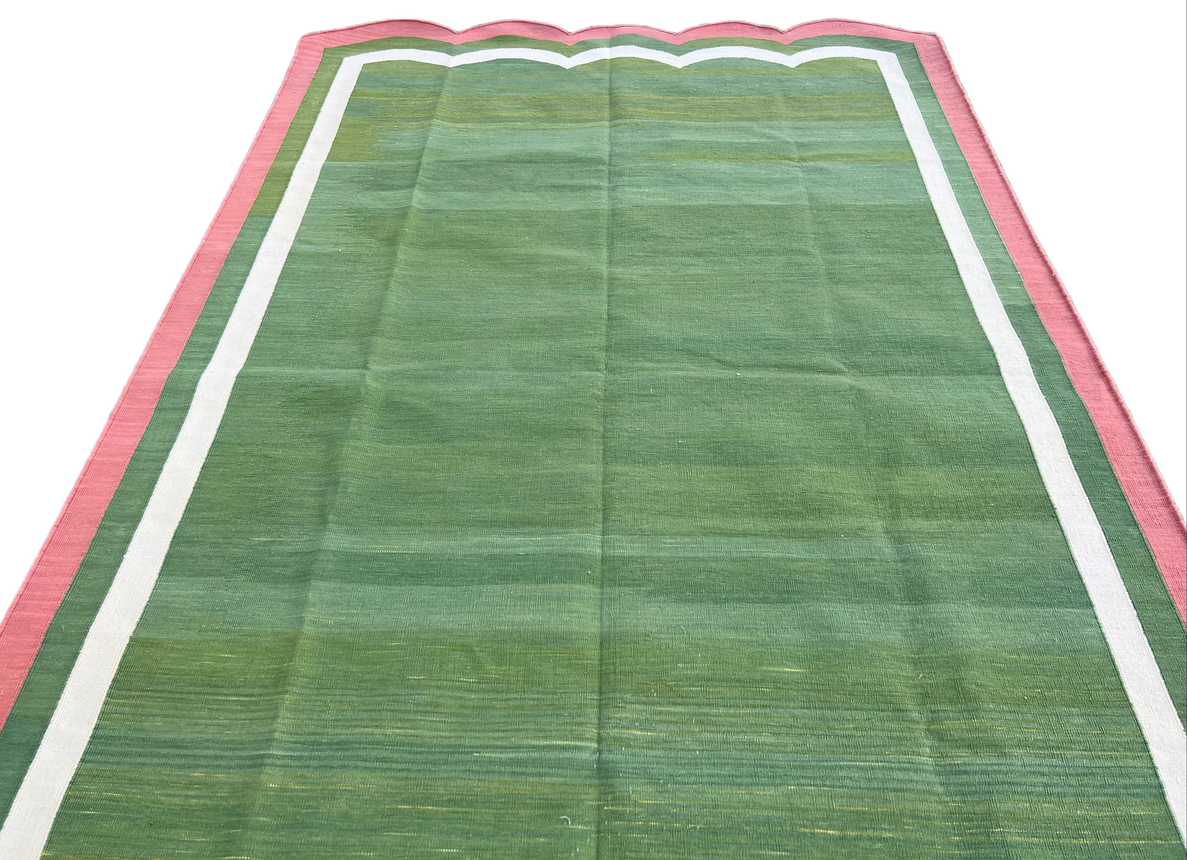 Contemporary Handmade Cotton Area Flat Weave Rug, 5x8 Green And Pink Scalloped Kilim Dhurrie For Sale
