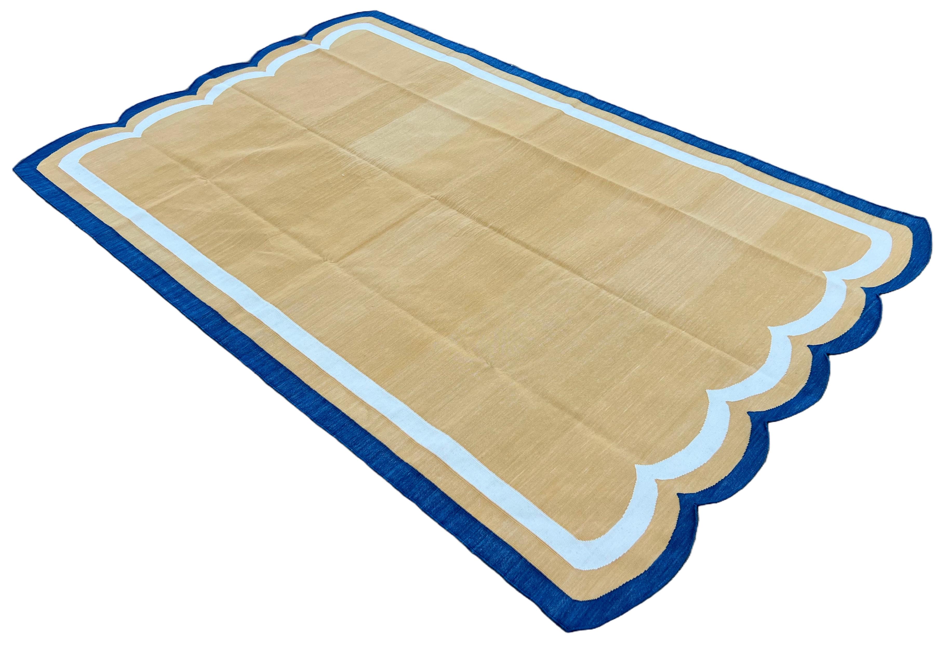 Handmade Cotton Area Flat Weave Rug, 5x8 Yellow And Blue Scallop Indian Dhurrie In New Condition In Jaipur, IN