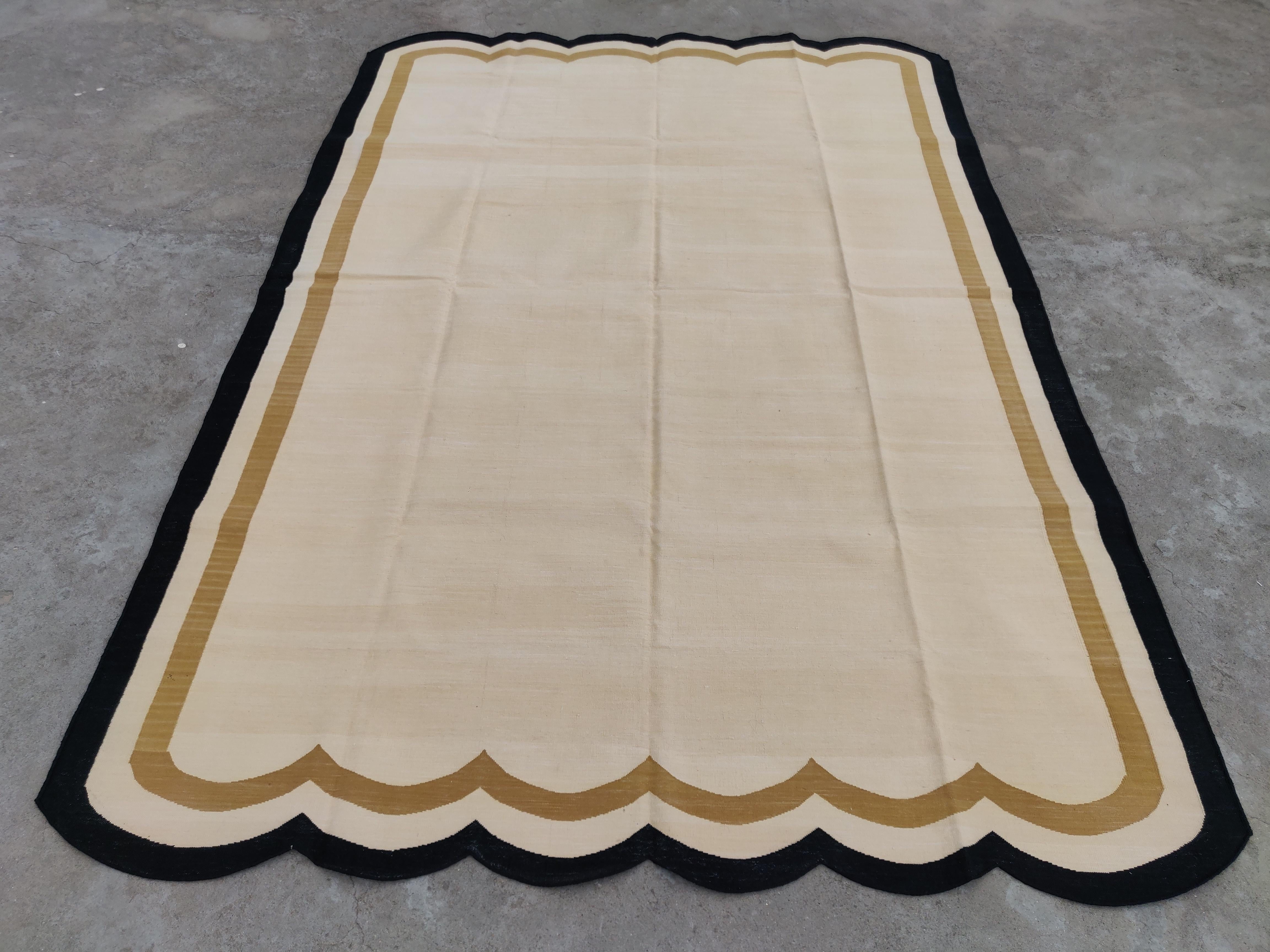 Mid-Century Modern Handmade Cotton Area Flat Weave Rug, 6x9 Beige And Black Scallop Striped Dhurrie For Sale