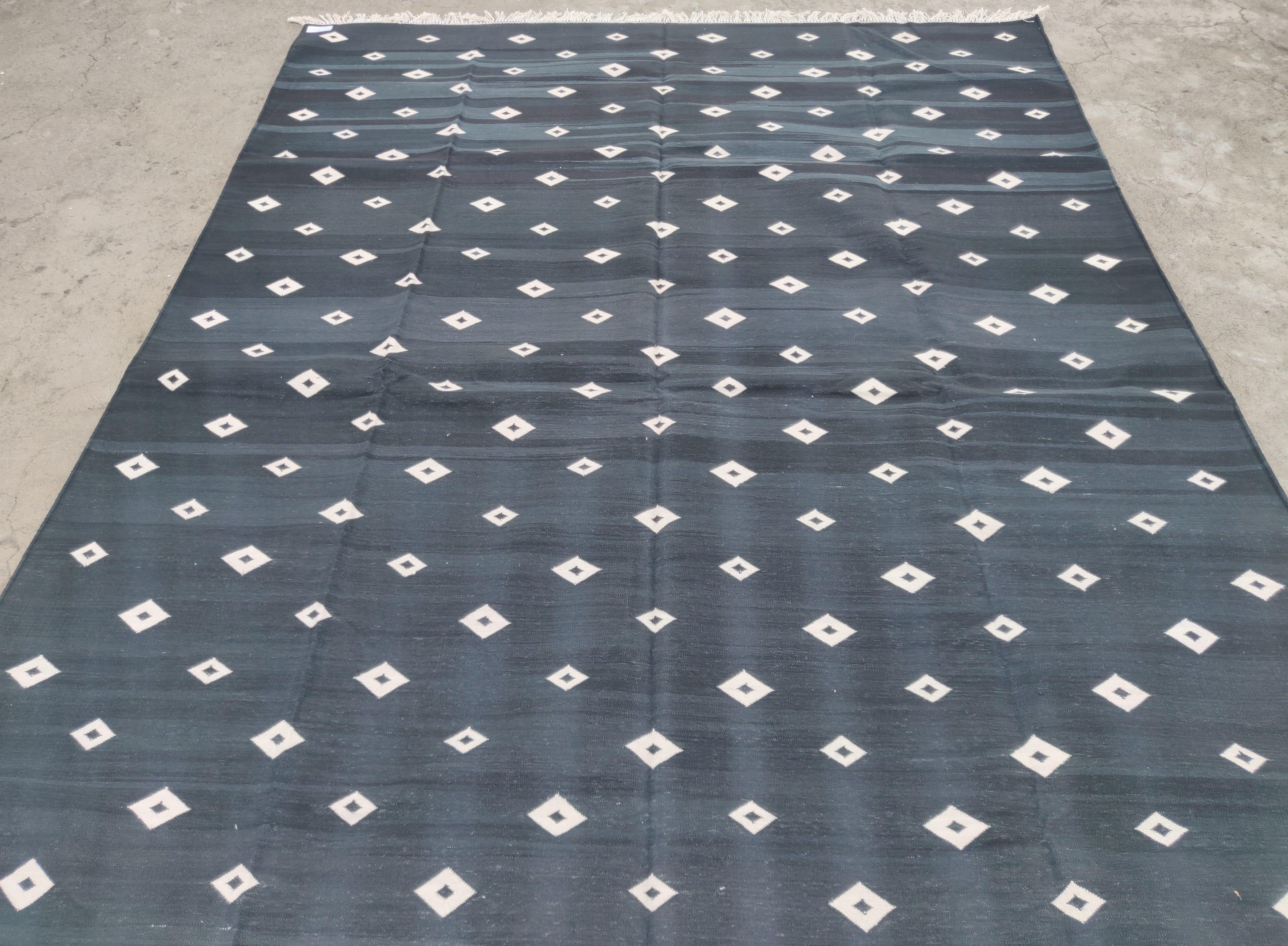 Contemporary Handmade Cotton Area Flat Weave Rug, 6x9 Black And White Diamond Indian Dhurrie For Sale