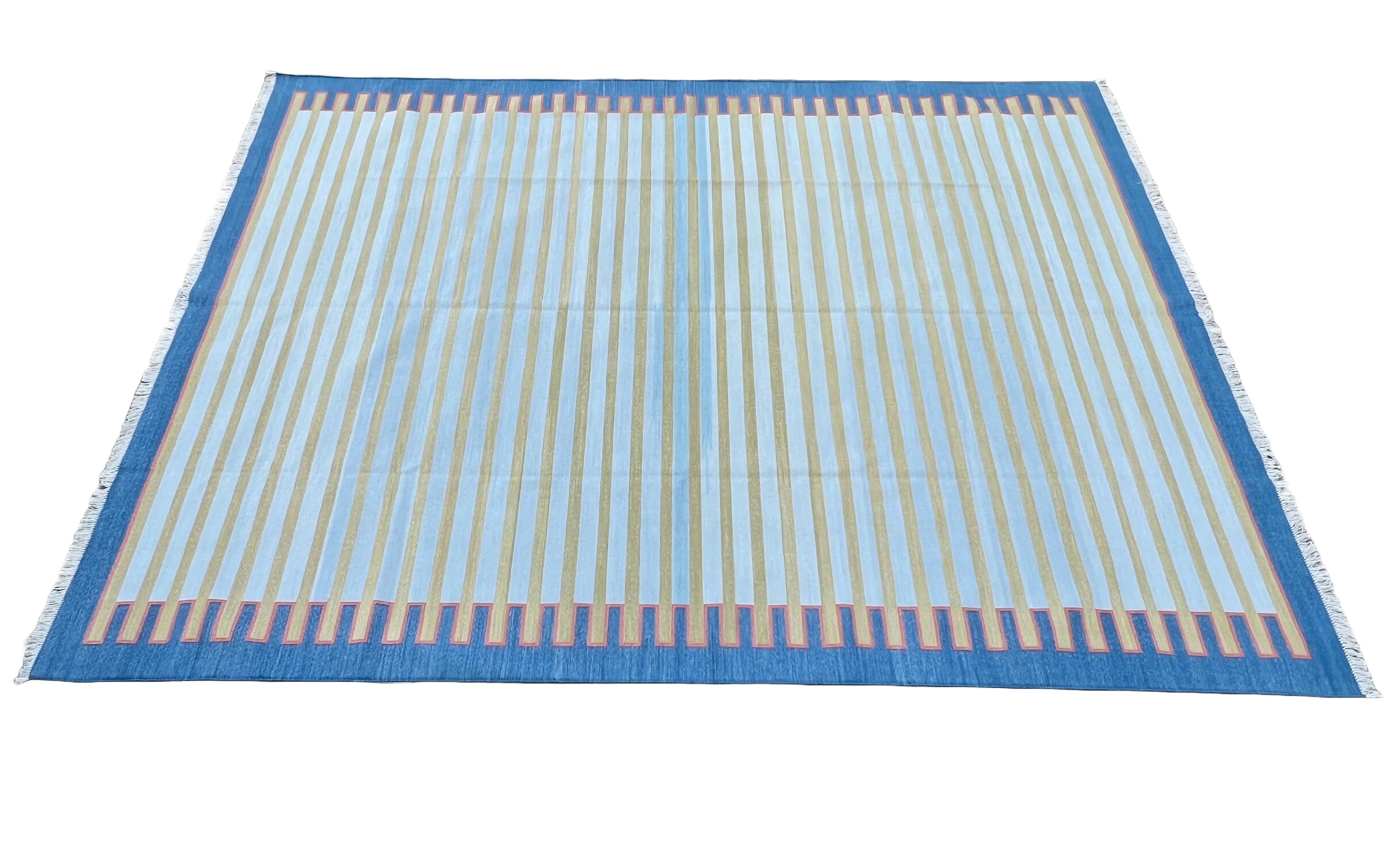 Indiano Tappeto a tessitura piatta in cotone fatto a mano, 6x9 Blue and Green Zig Zag Stripe Dhurrie in vendita