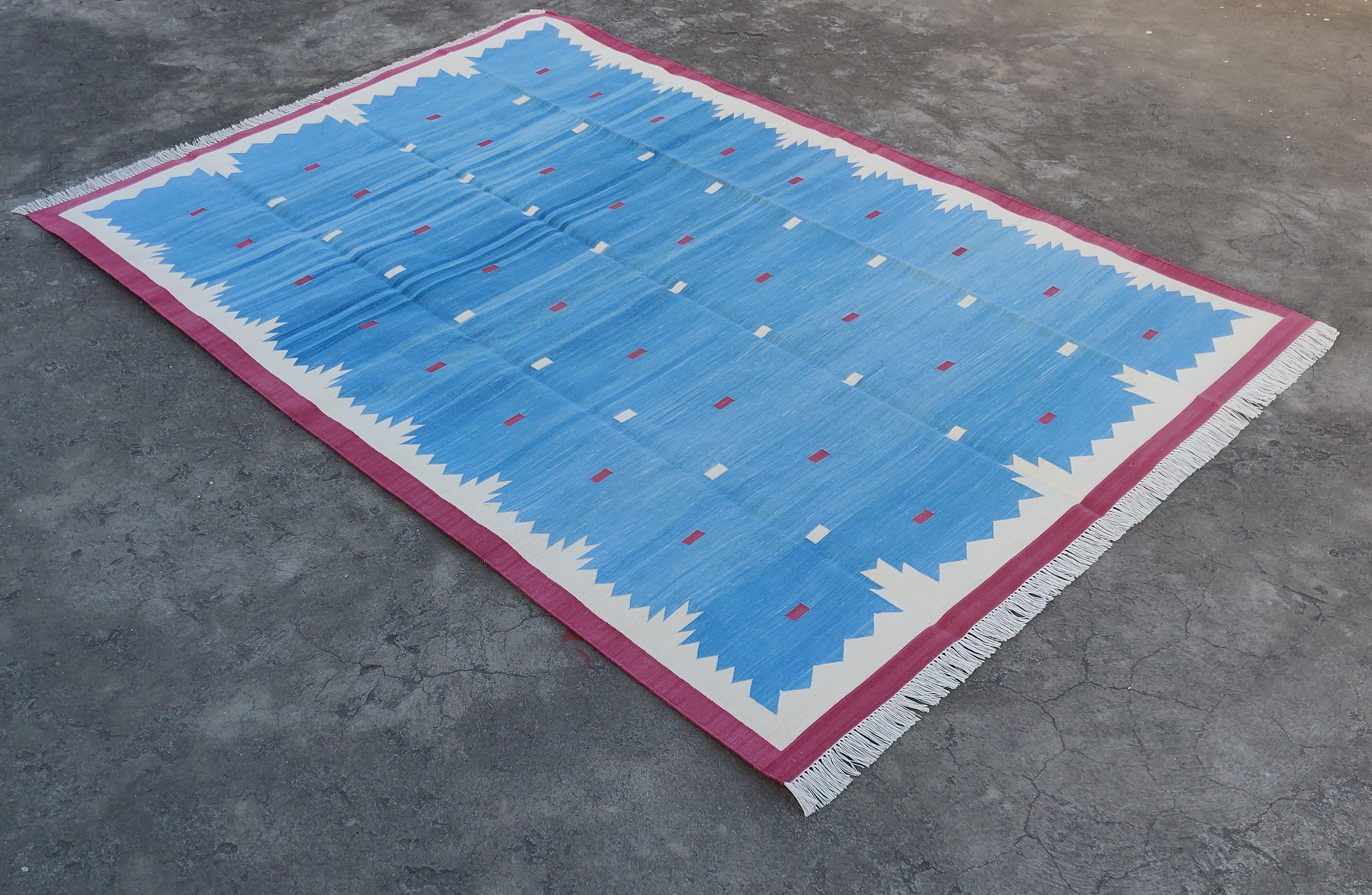 Handmade Cotton Area Flat Weave Rug, 6x9 Blue And Pink Geometric Indian Dhurrie In New Condition For Sale In Jaipur, IN