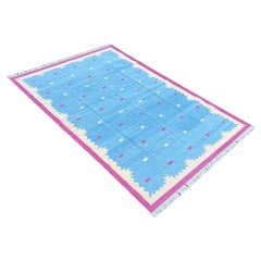 Handgefertigter flacher Baumwollteppich mit Flachgewebe, 6x9 Blau und Rosa Geometrischer indischer Dhurrie