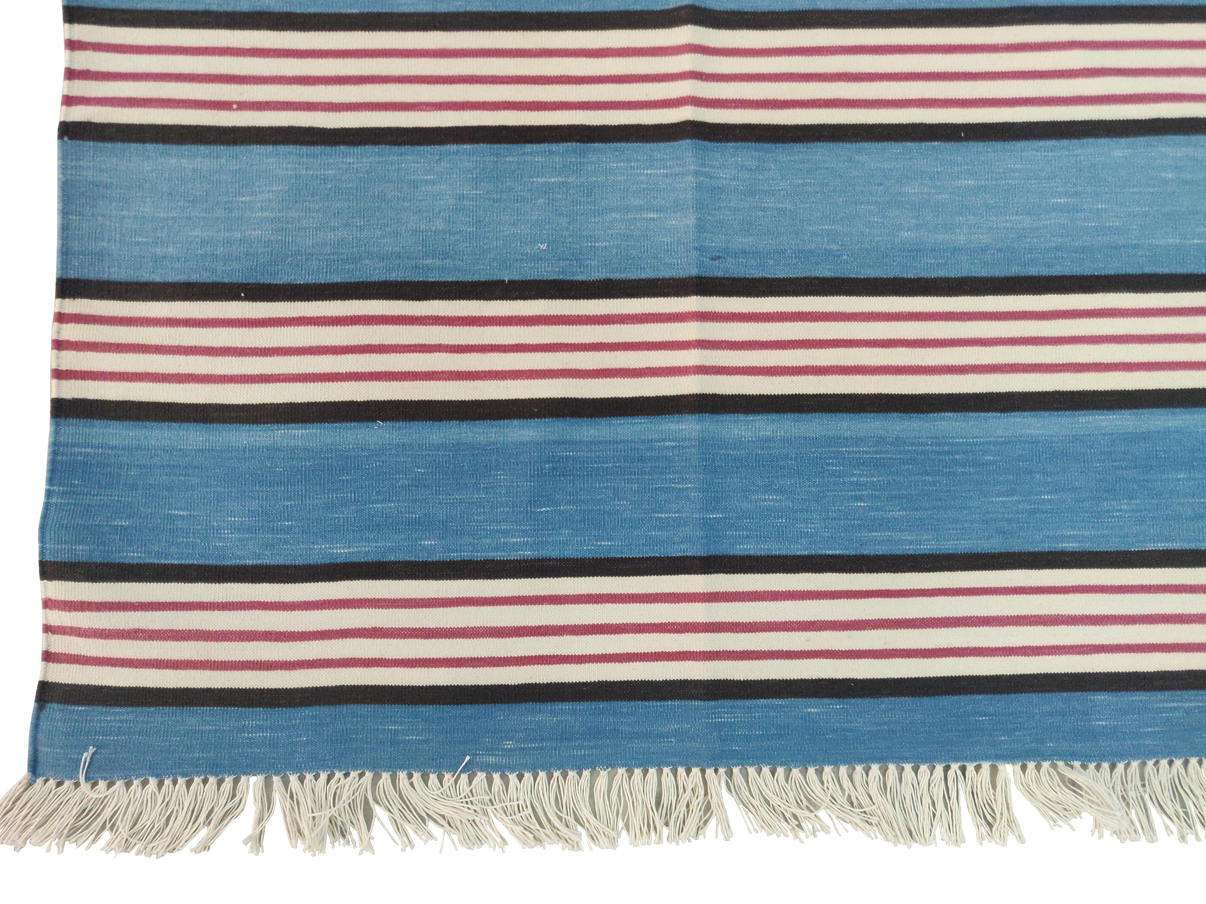 Handmade Cotton Area Flat Weave Rug, 6x9 Blue And Pink Striped Indian Dhurrie In New Condition For Sale In Jaipur, IN