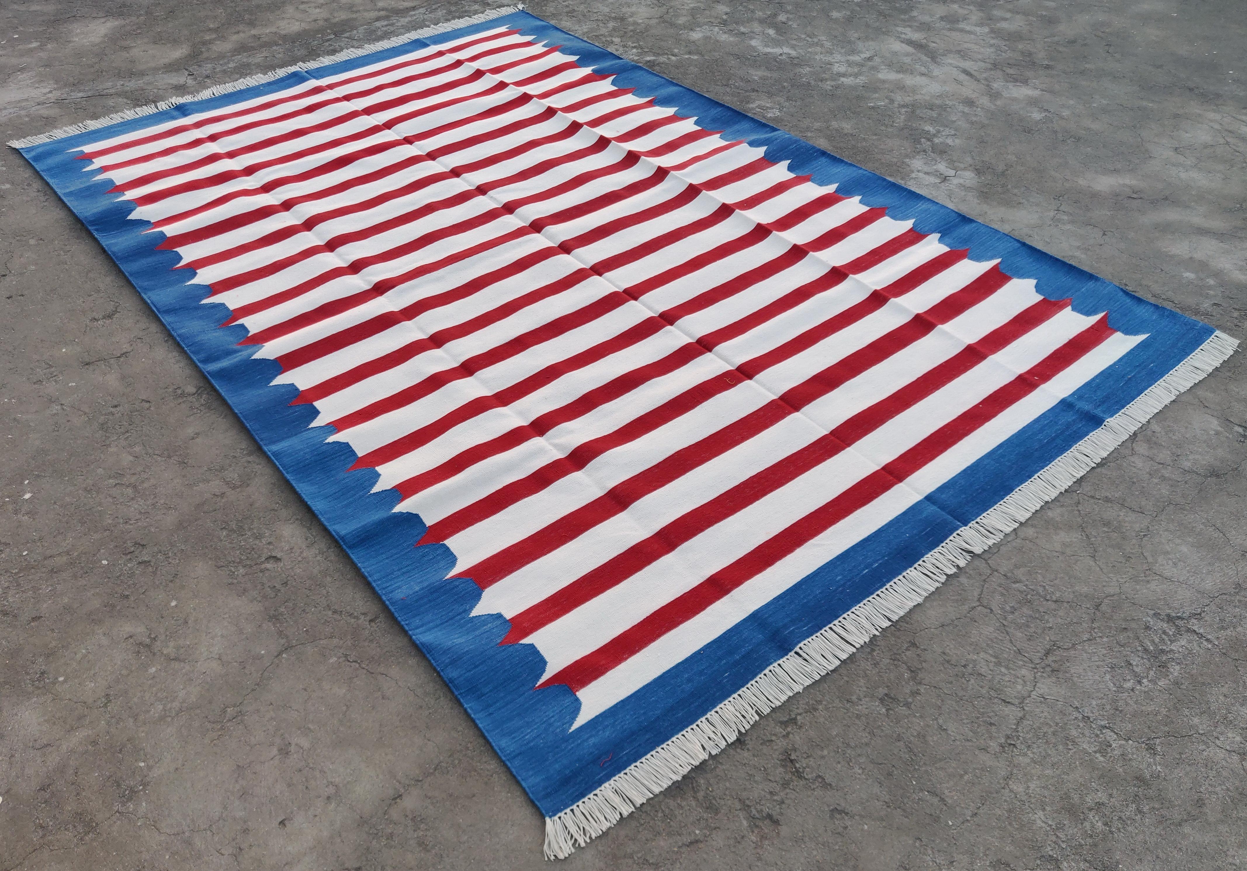 Handmade Cotton Area Flat Weave Rug, 6x9 Blue And Red Striped Indian Dhurrie Rug In New Condition For Sale In Jaipur, IN