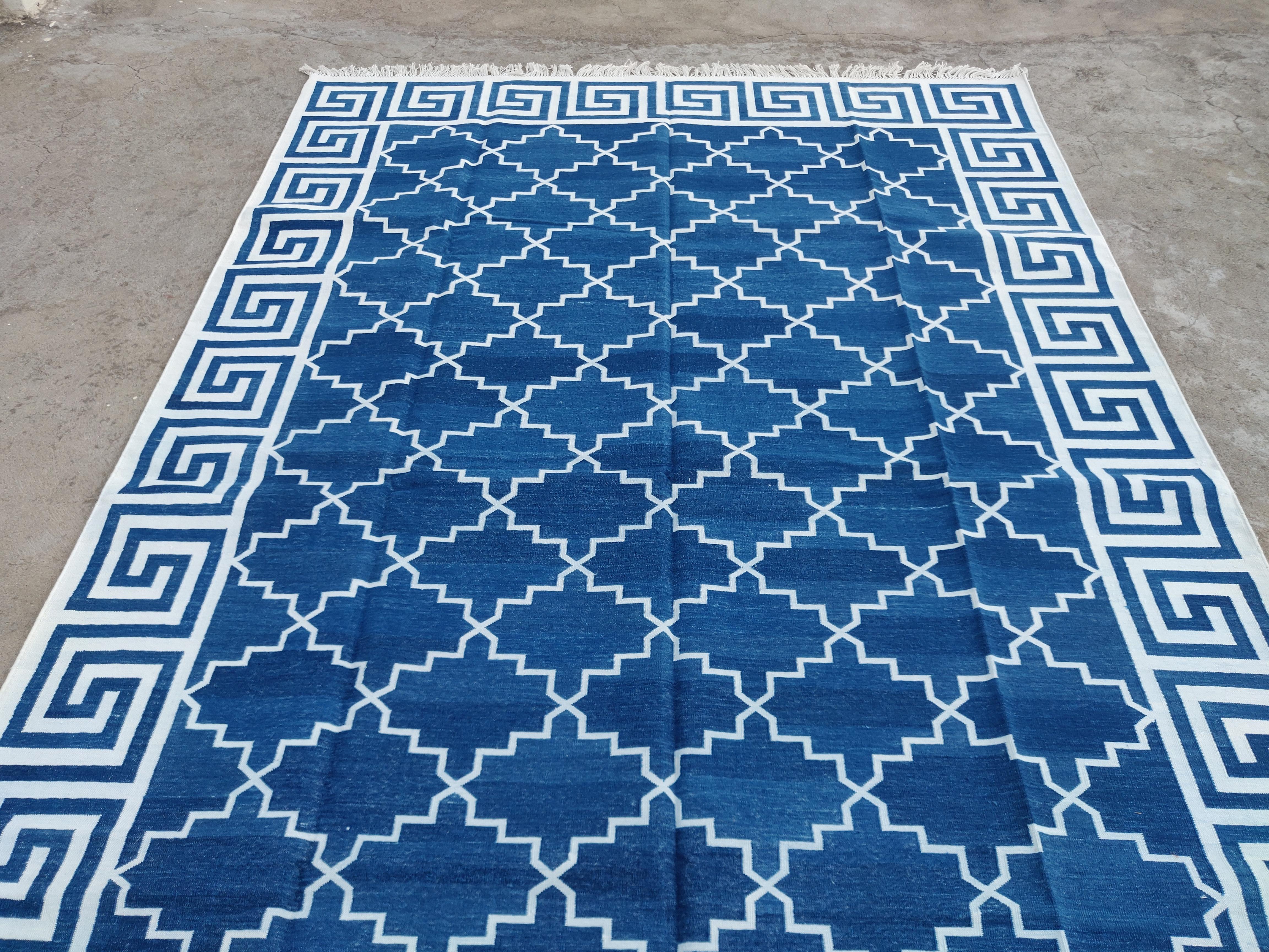Contemporary Handmade Cotton Area Flat Weave Rug, 6x9 Blue And White Geometric Indian Dhurrie For Sale