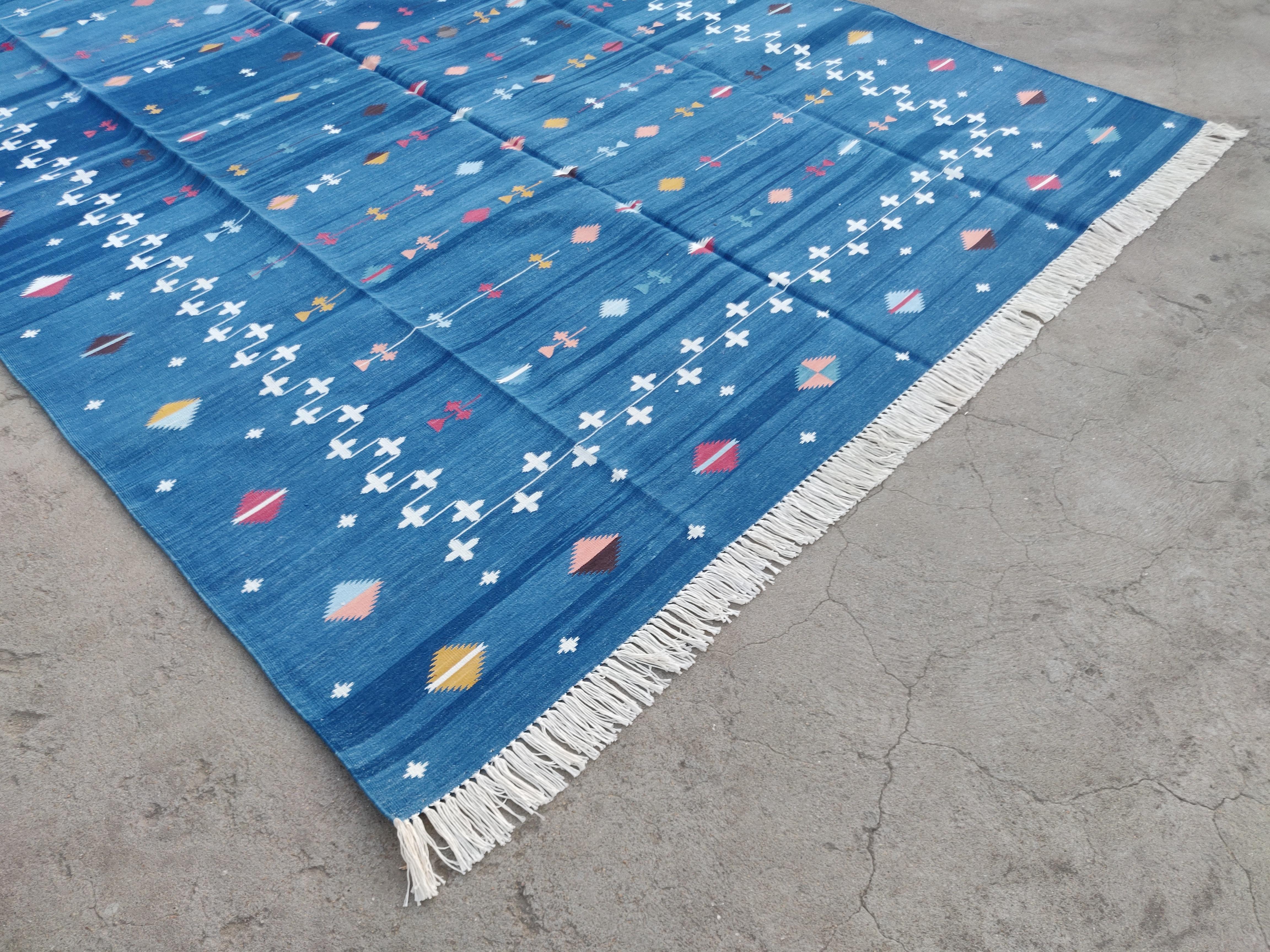 Indian Handmade Cotton Area Flat Weave Rug, 6x9 Blue And White Shooting Star Dhurrie For Sale