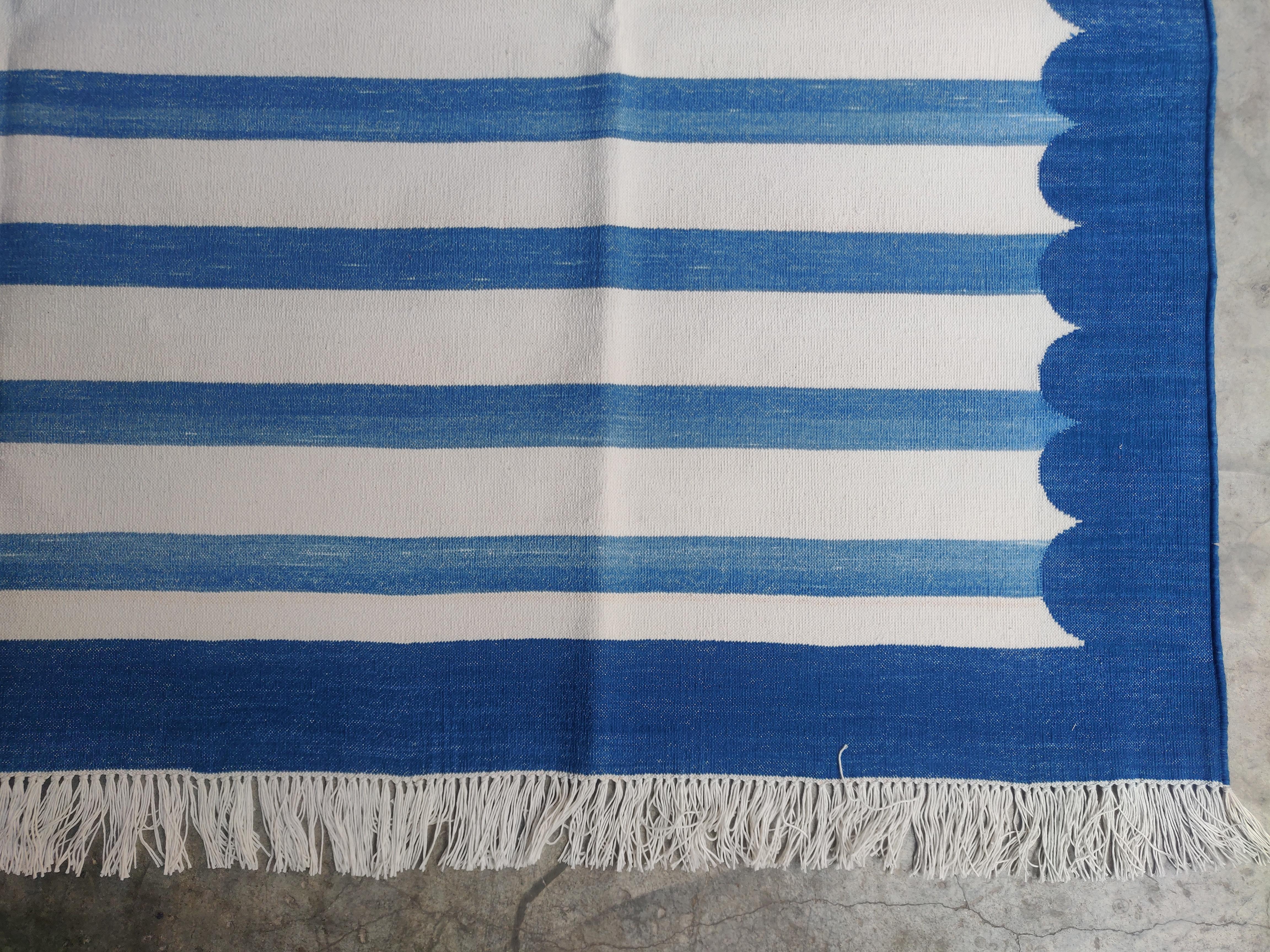 Handmade Cotton Area Flat Weave Rug, 6x9 Blue And White Striped Indian Dhurrie In New Condition For Sale In Jaipur, IN