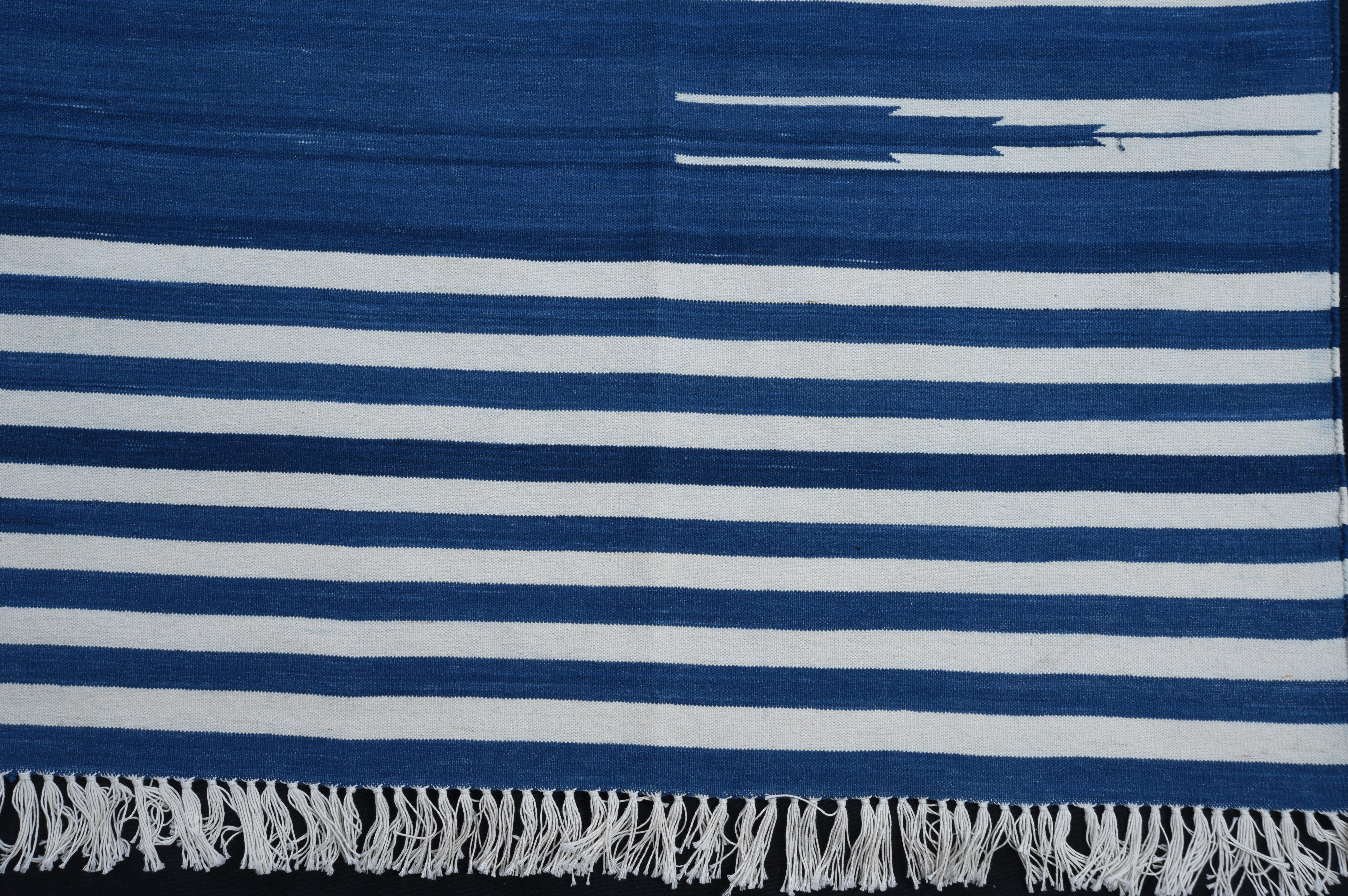 Handmade Cotton Area Flat Weave Rug, 6x9 Blue And White Striped Indian Dhurrie In New Condition For Sale In Jaipur, IN