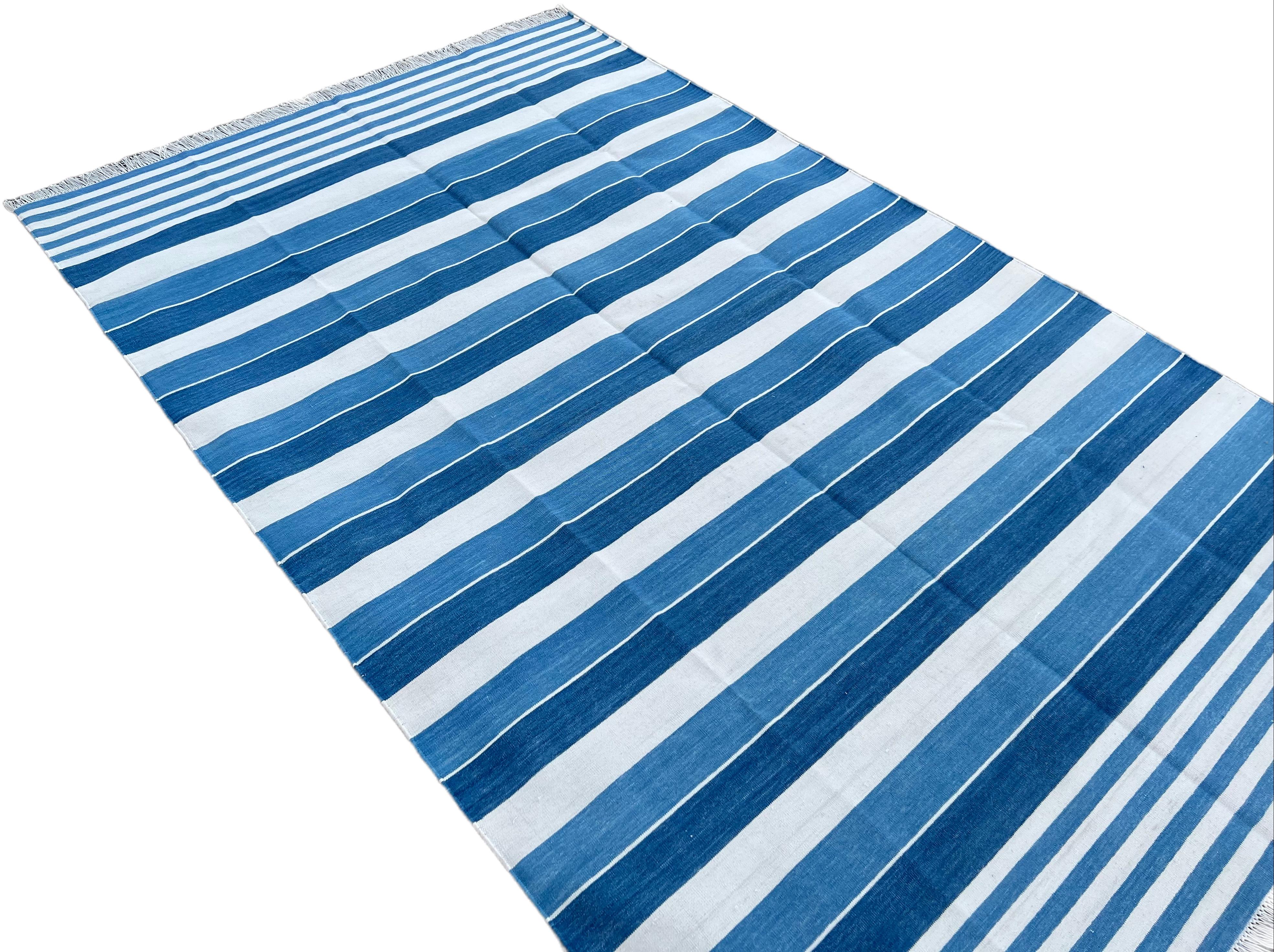 Handmade Cotton Area Flat Weave Rug, 6x9 Blue And White Striped Indian Dhurrie In New Condition For Sale In Jaipur, IN